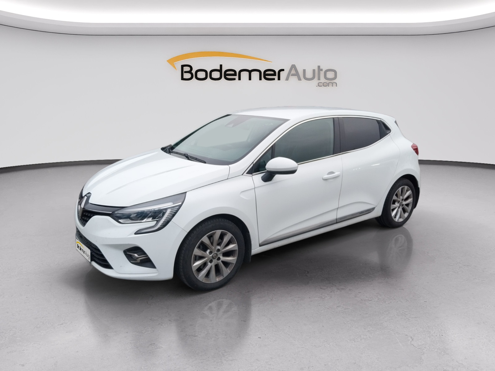 Renault Clio 5 Clio Blue dCi 115 occasion de 2020 en vente à Châteaulin