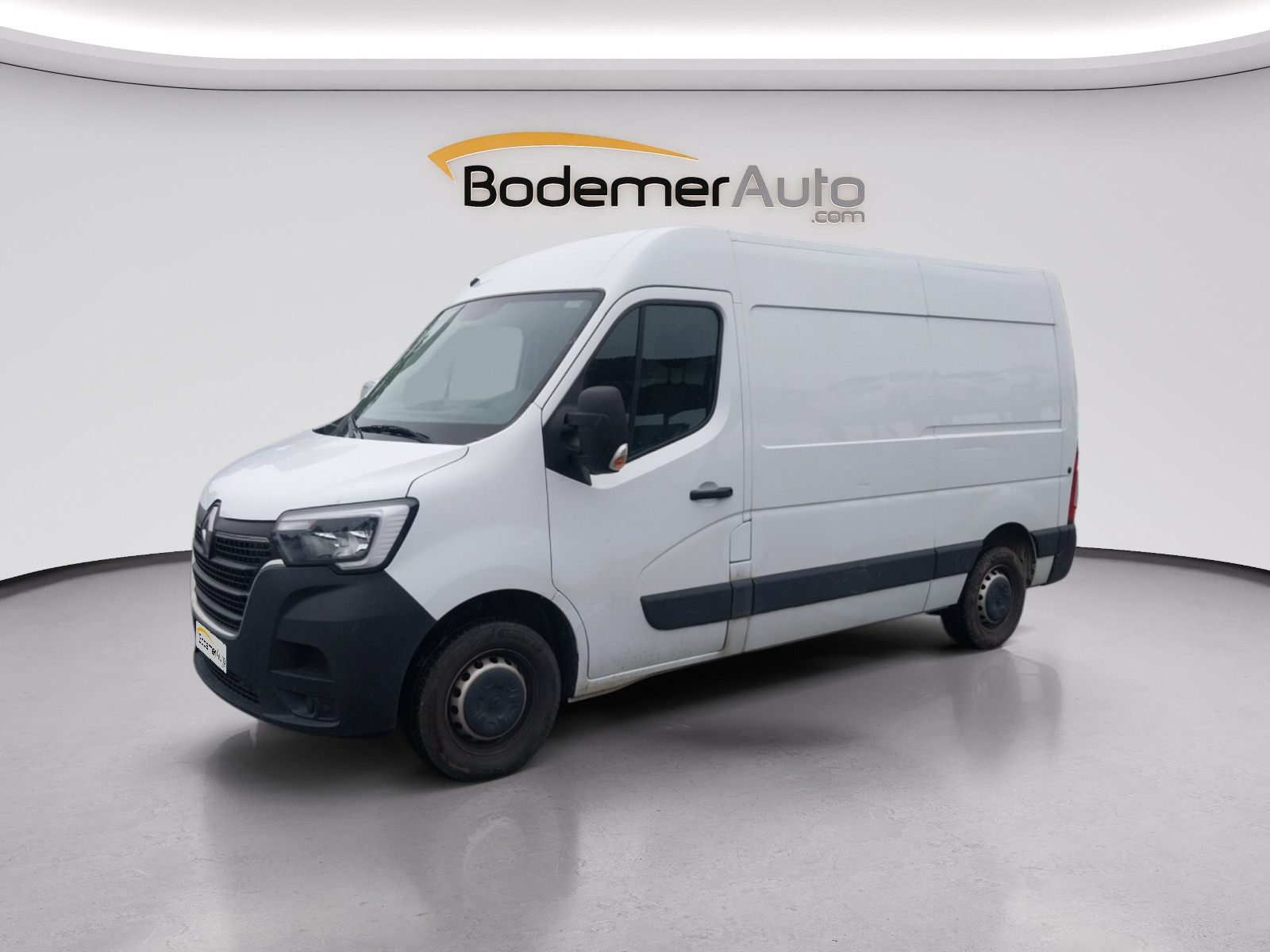 Renault Master Fourgon MASTER FGN TRAC F3500 L2H2 BLUE DCI 135 occasion de 2024 en vente à Châteaulin