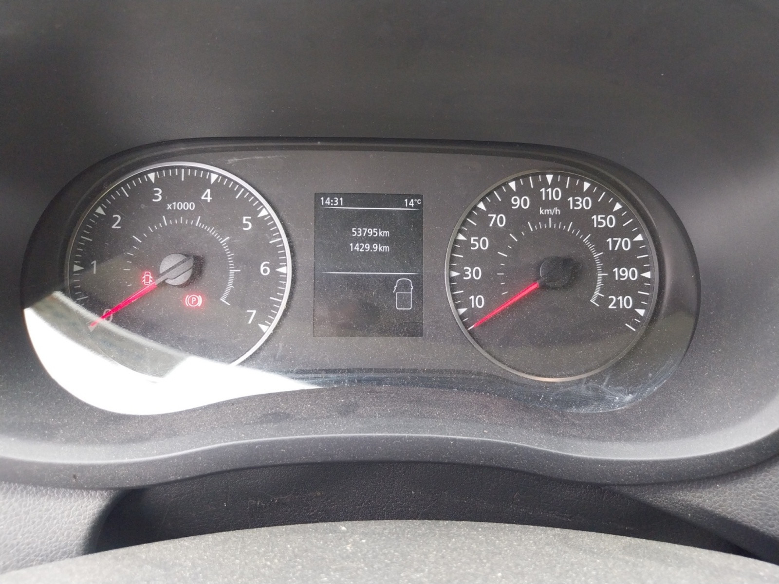 Vente en ligne Renault Master Fourgon MASTER FGN TRAC F3500 L2H2 BLUE DCI 135 au prix de 20 990 €
