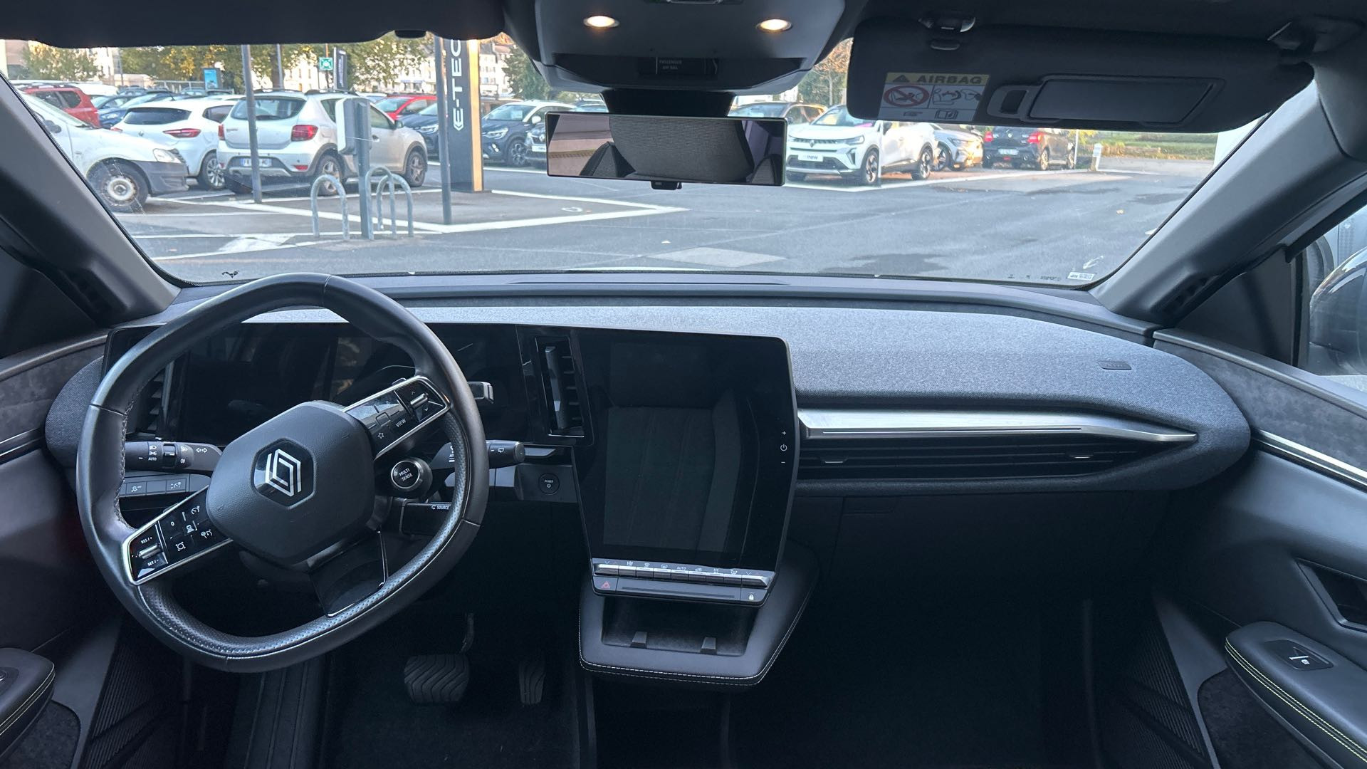 Vente en ligne Renault Megane E-Tech  EV60 220 ch super charge au prix de 28 990 €