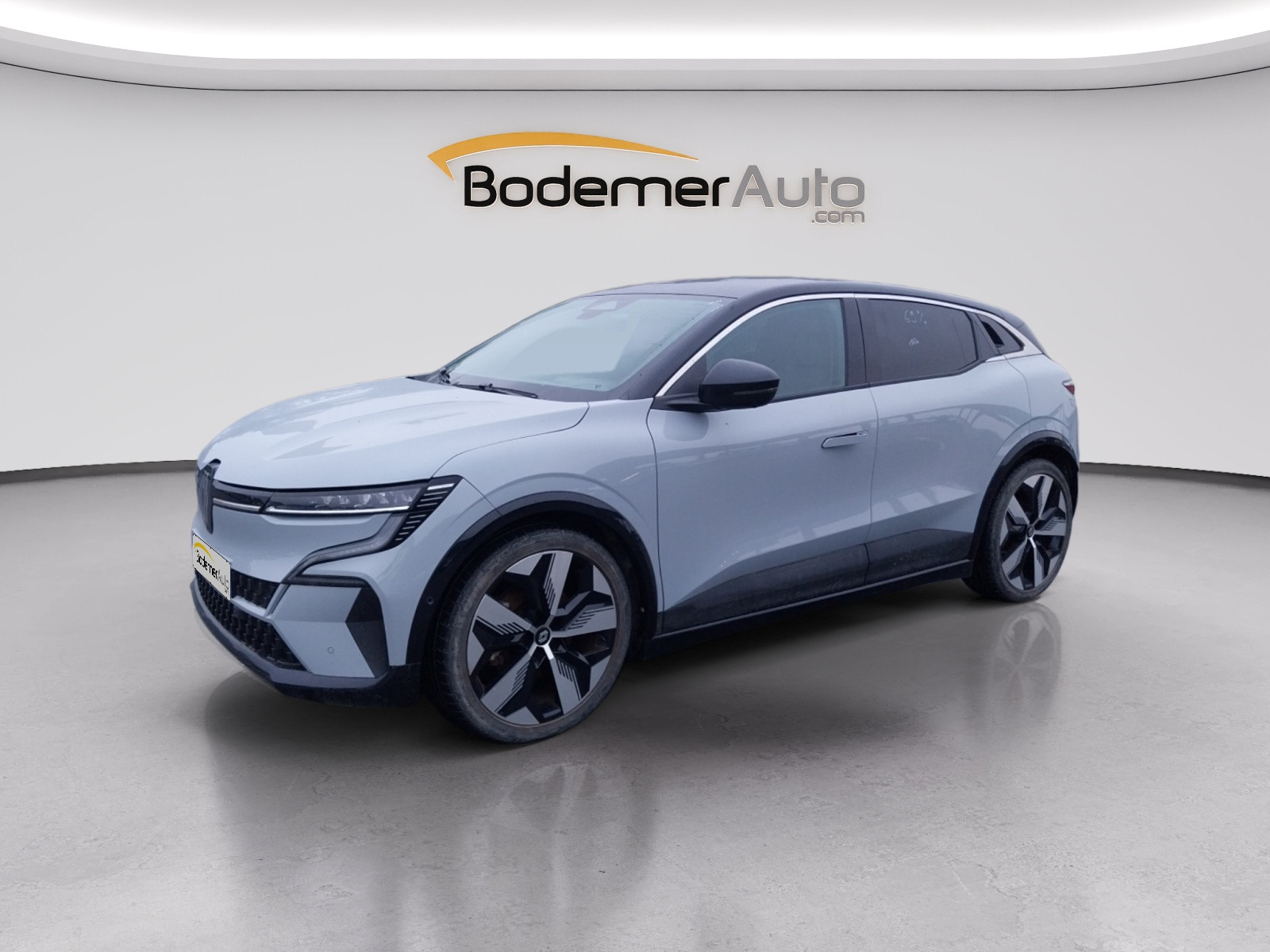 Renault Megane E-Tech  EV60 220 ch optimum charge occasion de 2024 en vente à Châteaulin
