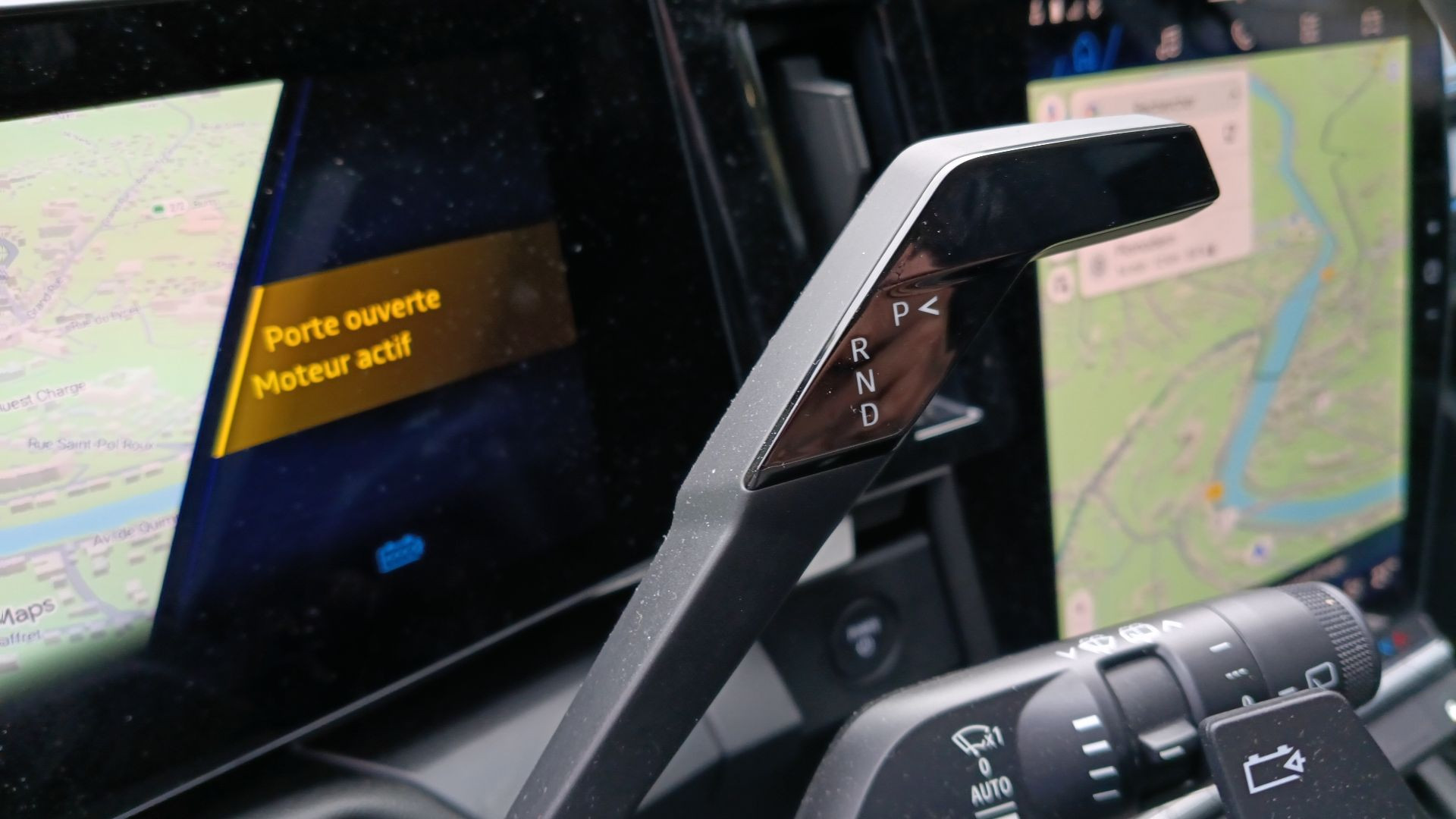 Vente en ligne Renault Scenic E-Tech Scenic E-Tech électrique 220 ch grande autonomie au prix de 46 990 €