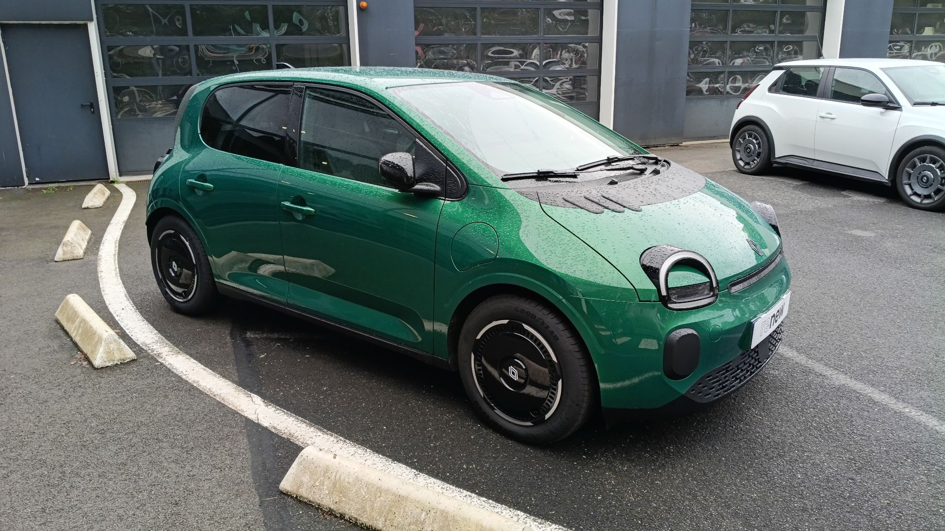 Vente en ligne Renault Twingo Electrique  80 ch autonomie urbaine au prix de 21 490 €