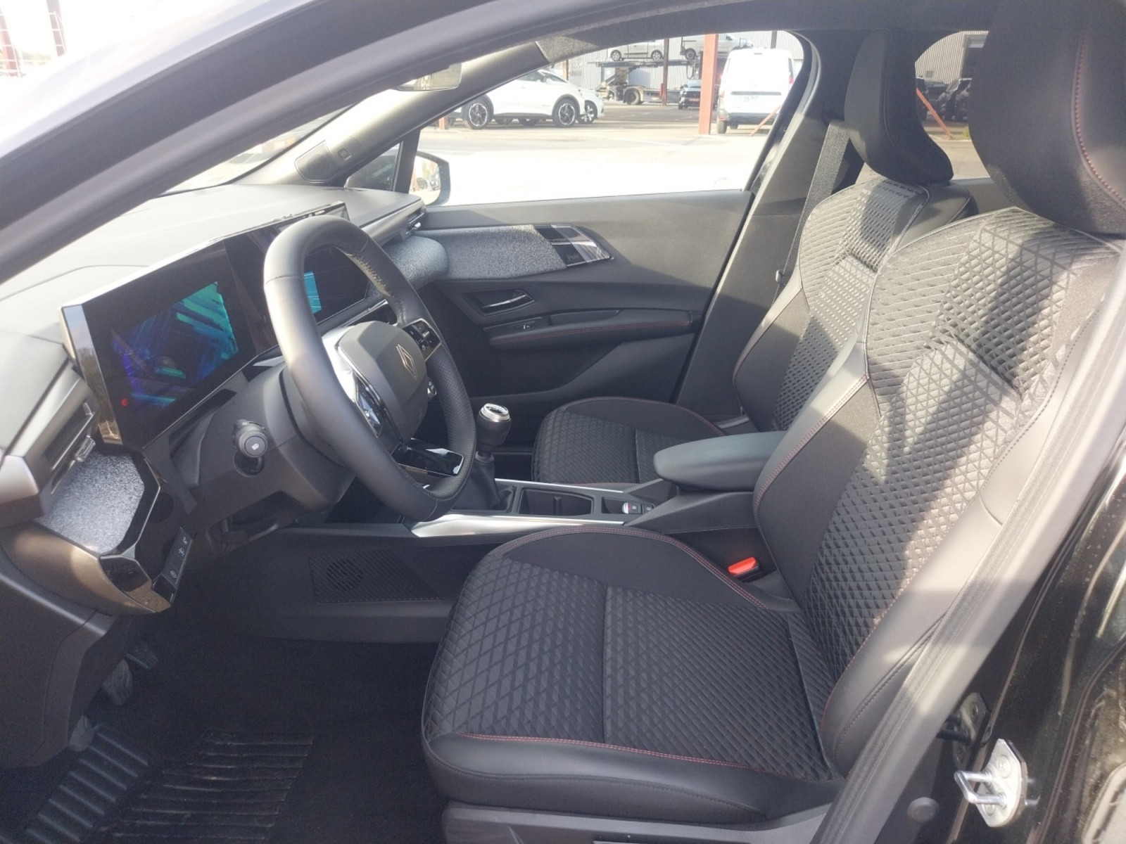 Vente en ligne Renault Clio 6 Clio TCe 115 ch au prix de 21 990 €
