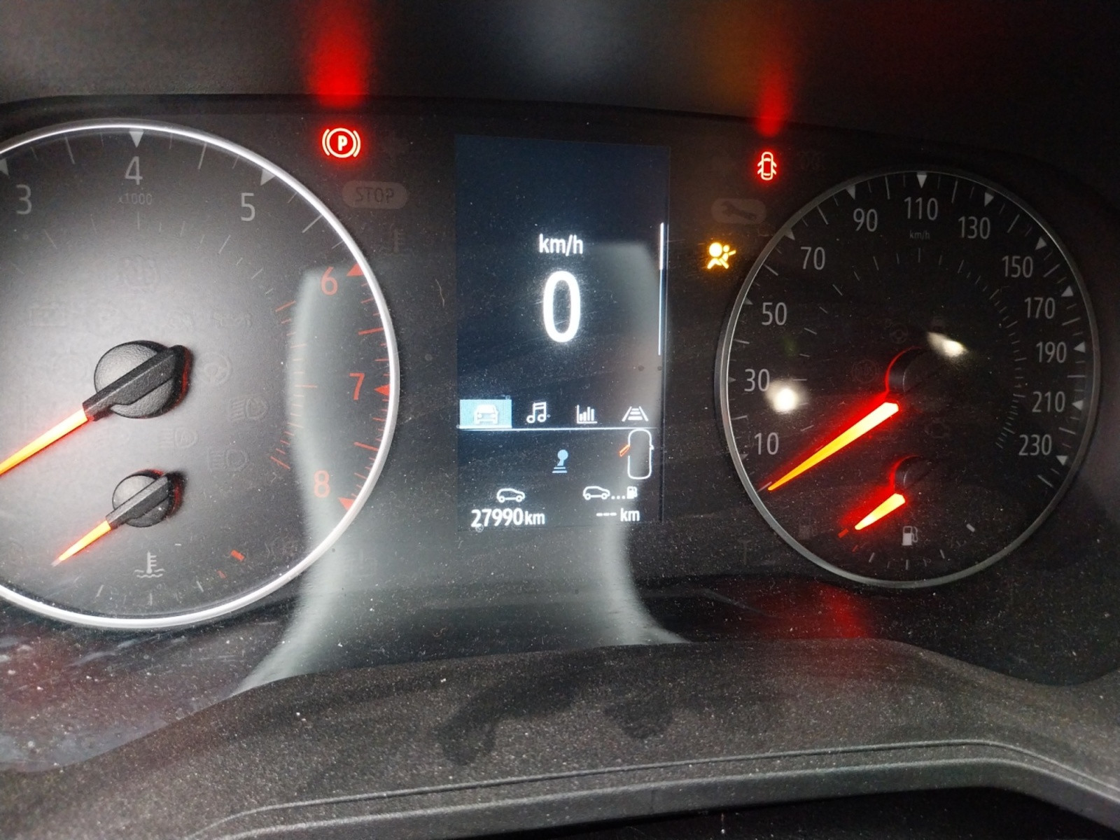 Vente en ligne Renault Clio 5 Clio TCe 90 - 21N au prix de 13 990 €