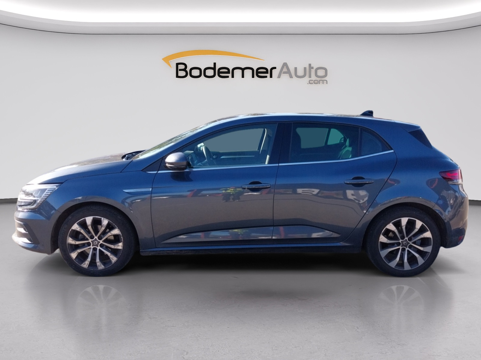 Vente en ligne Renault Megane 4  TCe 140 EDC au prix de 19 990 €