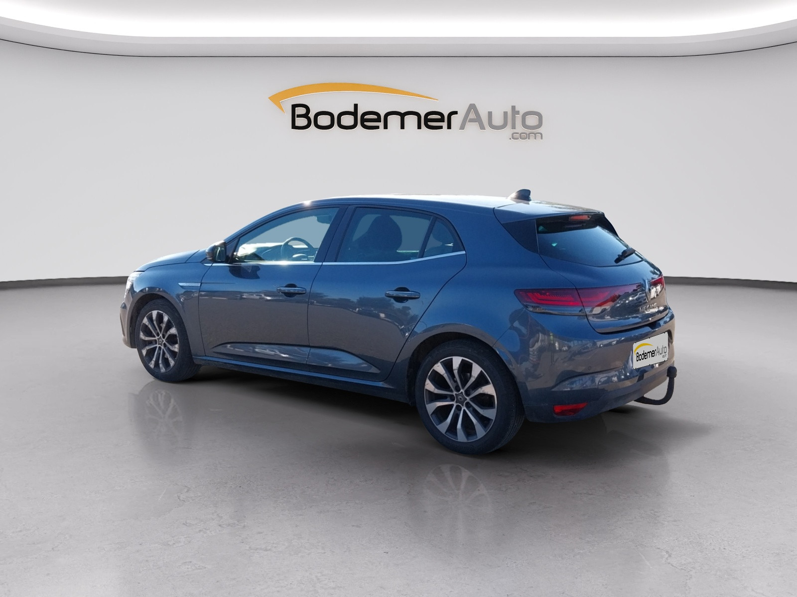 Vente en ligne Renault Megane 4  TCe 140 EDC au prix de 19 990 €