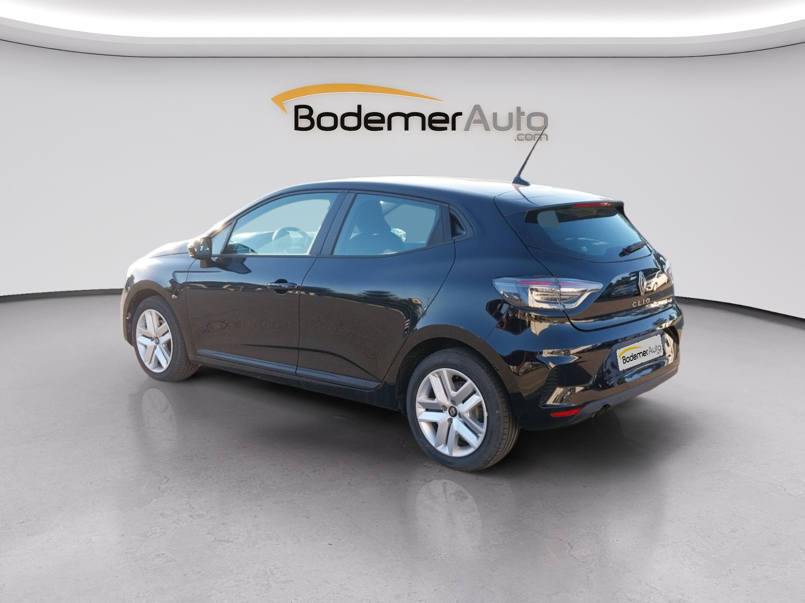 Vente en ligne Renault Clio 5 Clio Blue dCi 100 ch GSR2 au prix de 16 990 €