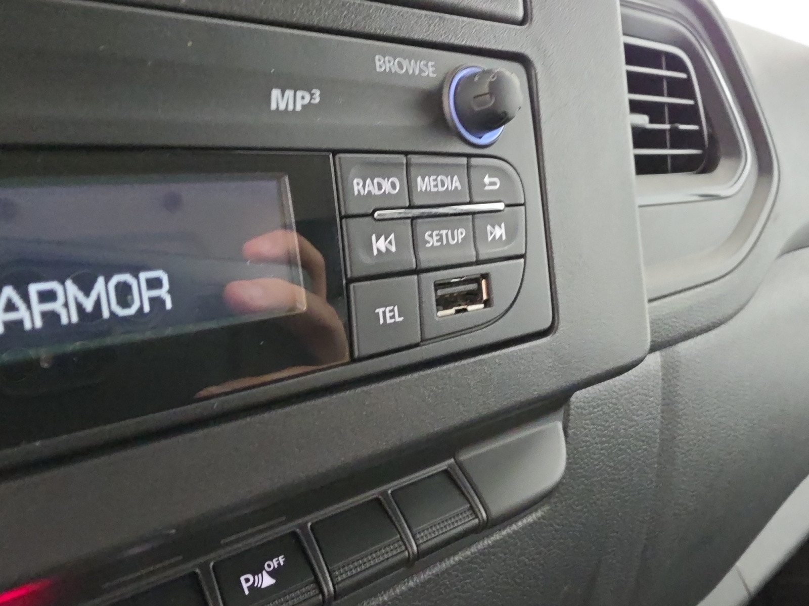 Vente en ligne Renault Master Fourgon MASTER FGN TRAC F3500 L2H2 BLUE DCI 135 au prix de 20 990 €