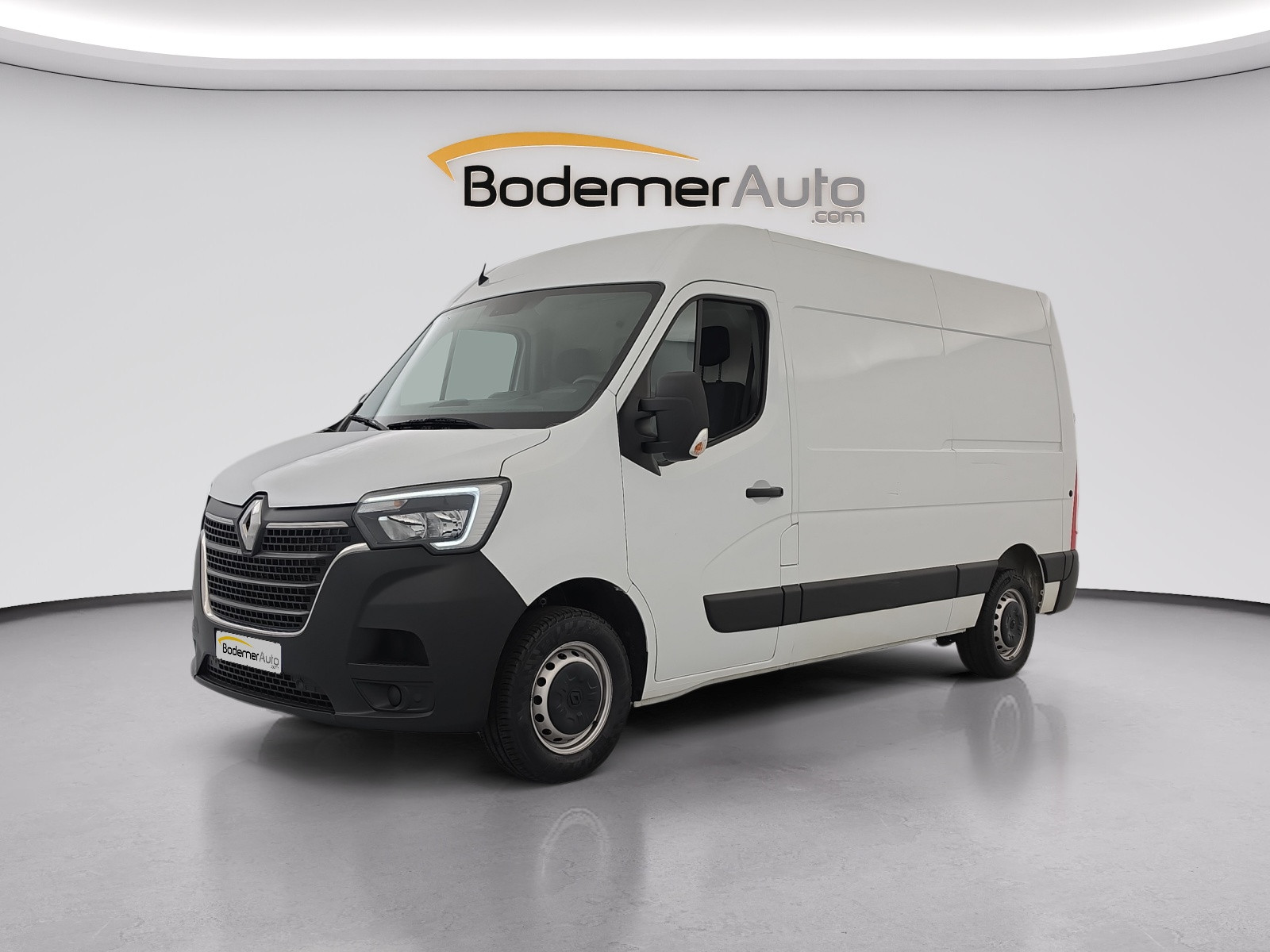 Renault Master Fourgon MASTER FGN TRAC F3500 L2H2 BLUE DCI 135 occasion de 2024 en vente à Châteaulin