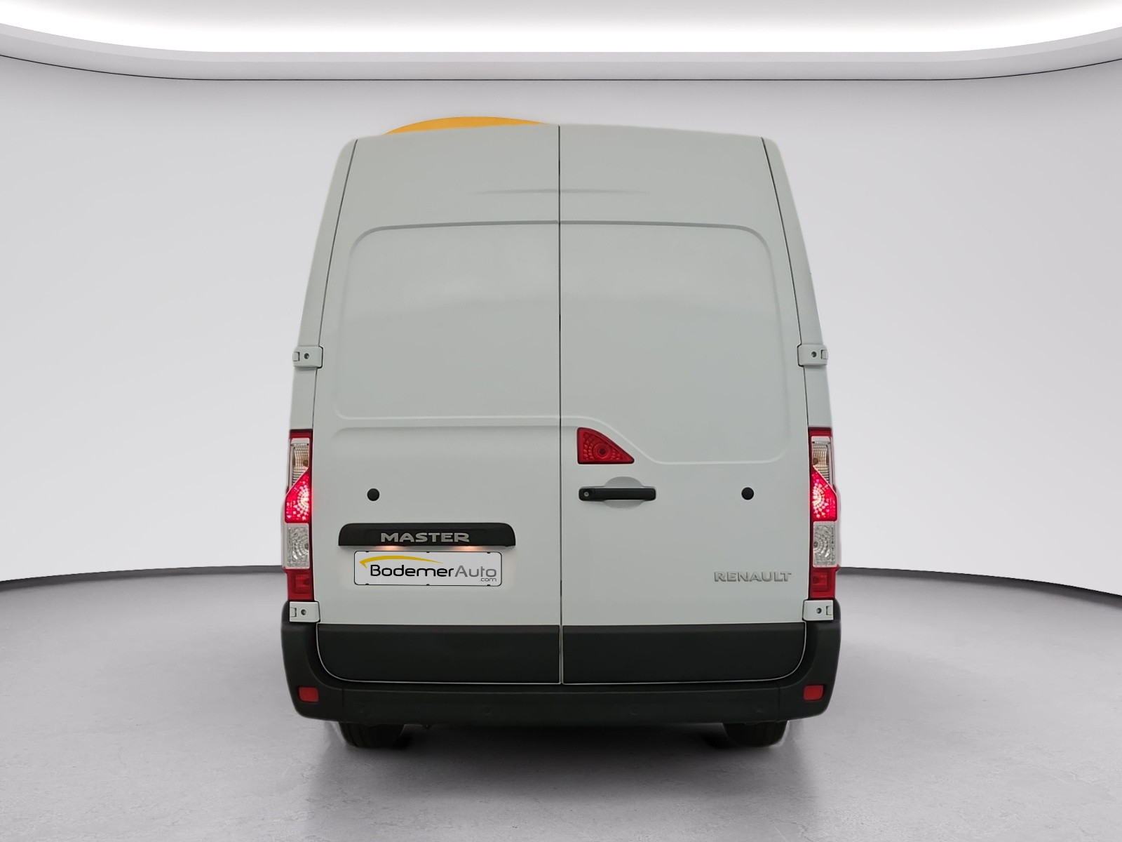 Vente en ligne Renault Master Fourgon MASTER FGN TRAC F3500 L2H2 BLUE DCI 135 au prix de 20 990 €
