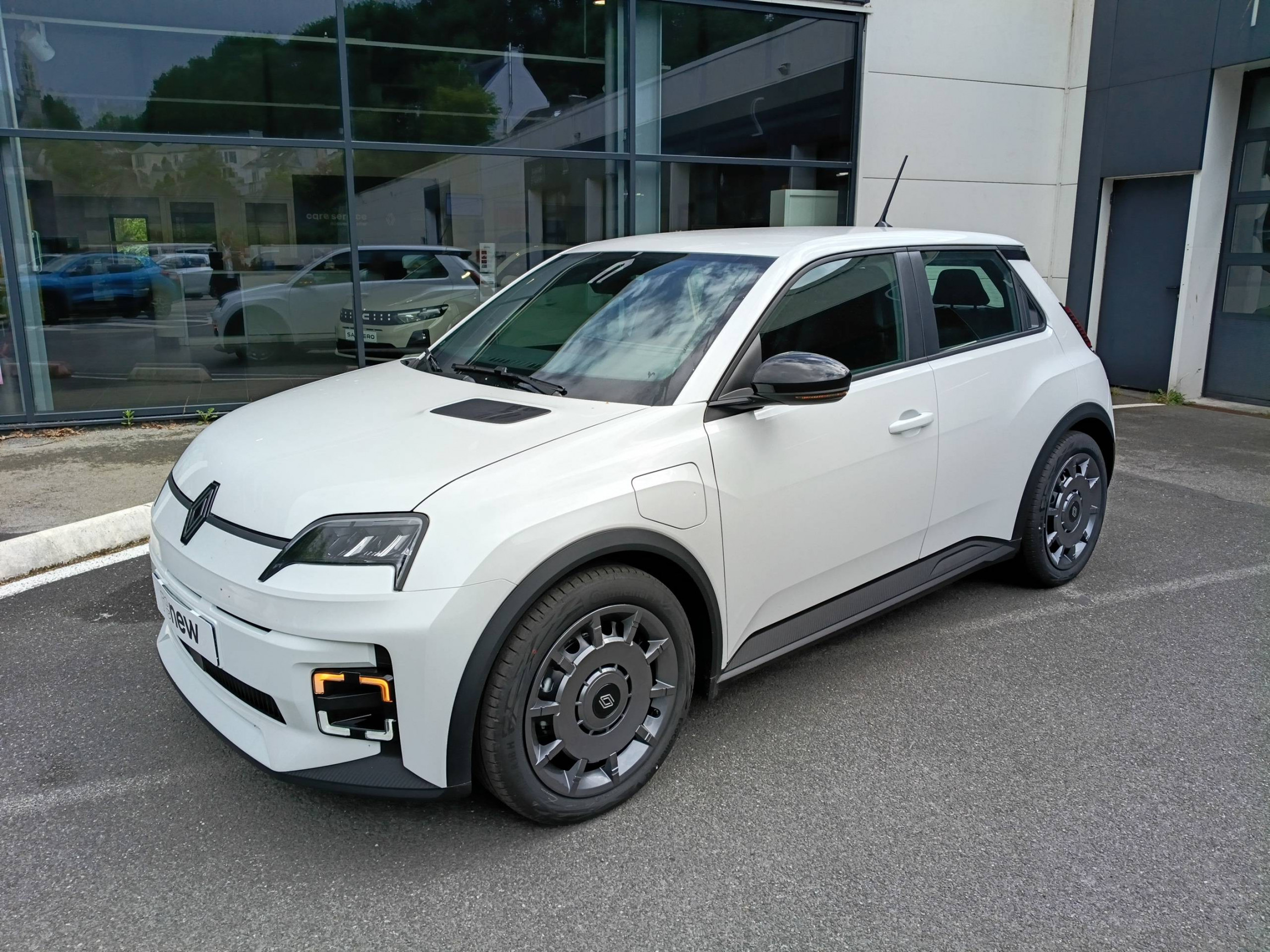 Renault R5 E-Tech  150 ch autonomie confort occasion de 2026 en vente à Châteaulin