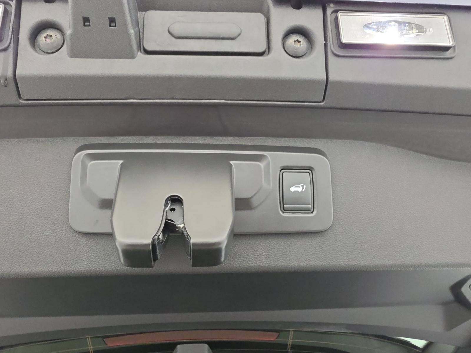 Vente en ligne Renault Scenic E-Tech Scenic E-Tech électrique 220 ch grande autonomie au prix de 37 990 €
