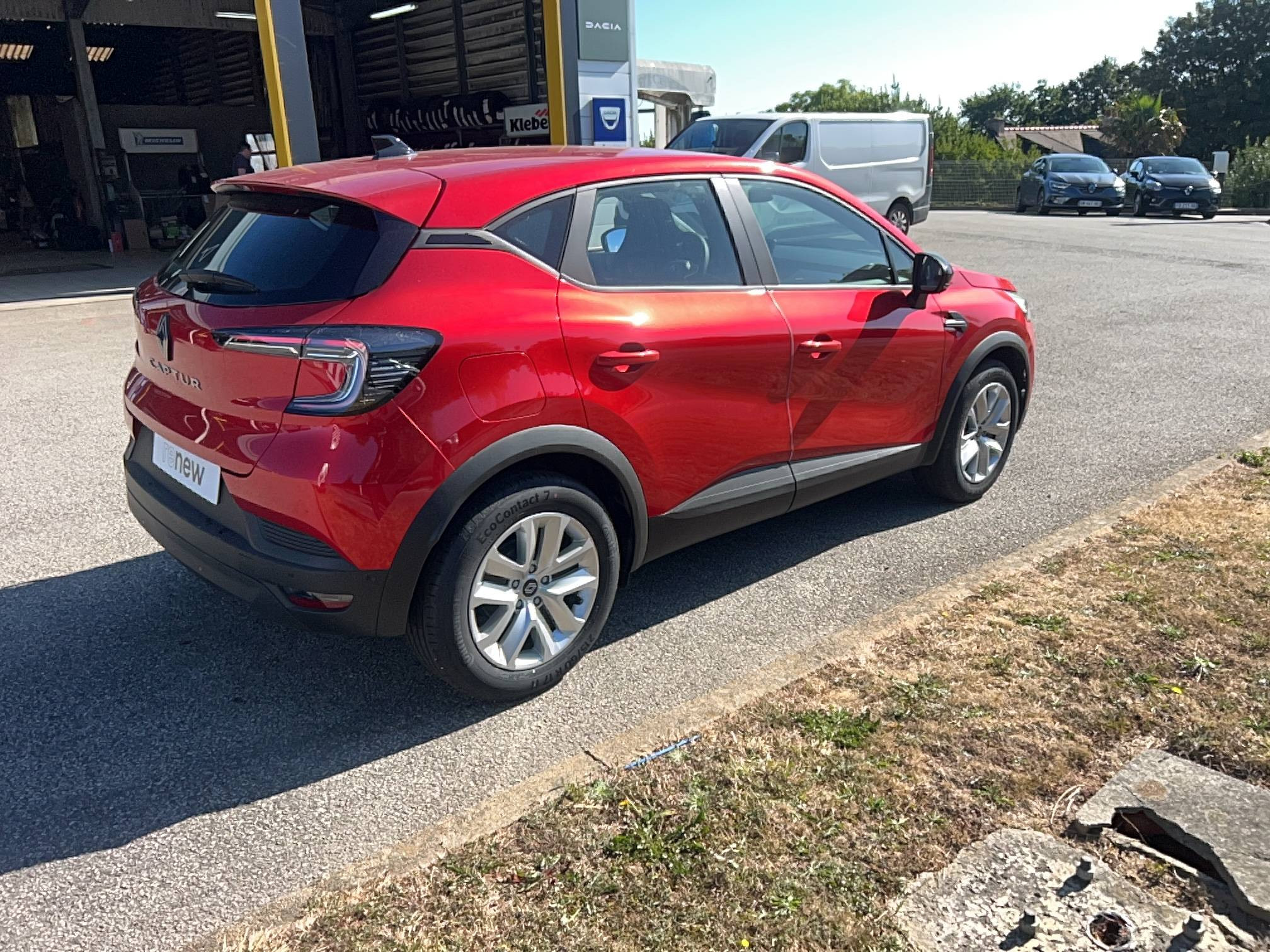 Vente en ligne Renault Captur  TCe 115 ch au prix de 21 990 €