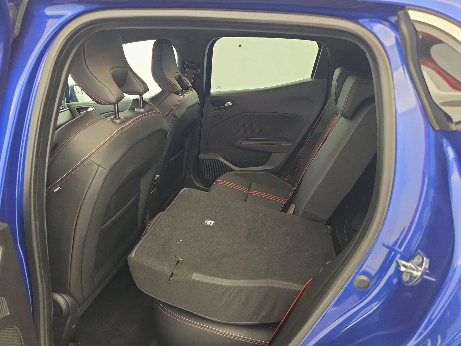 Vente en ligne Renault Clio 5 Clio TCe 140 au prix de 17 990 €