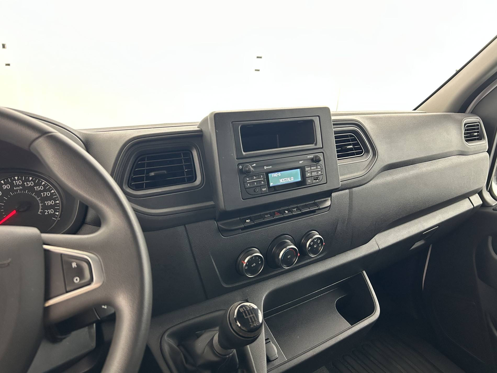 Vente en ligne Renault Master Fourgon MASTER FGN TRAC F3500 L2H2 BLUE DCI 135 au prix de 22 990 €
