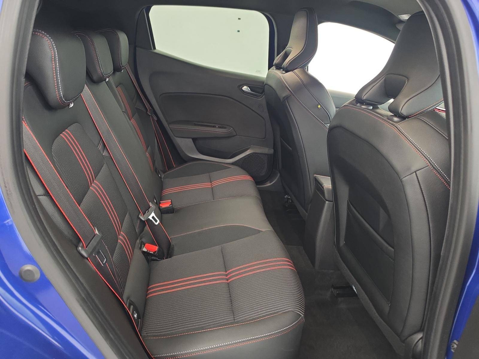 Vente en ligne Renault Clio 5 Clio TCe 140 au prix de 17 990 €