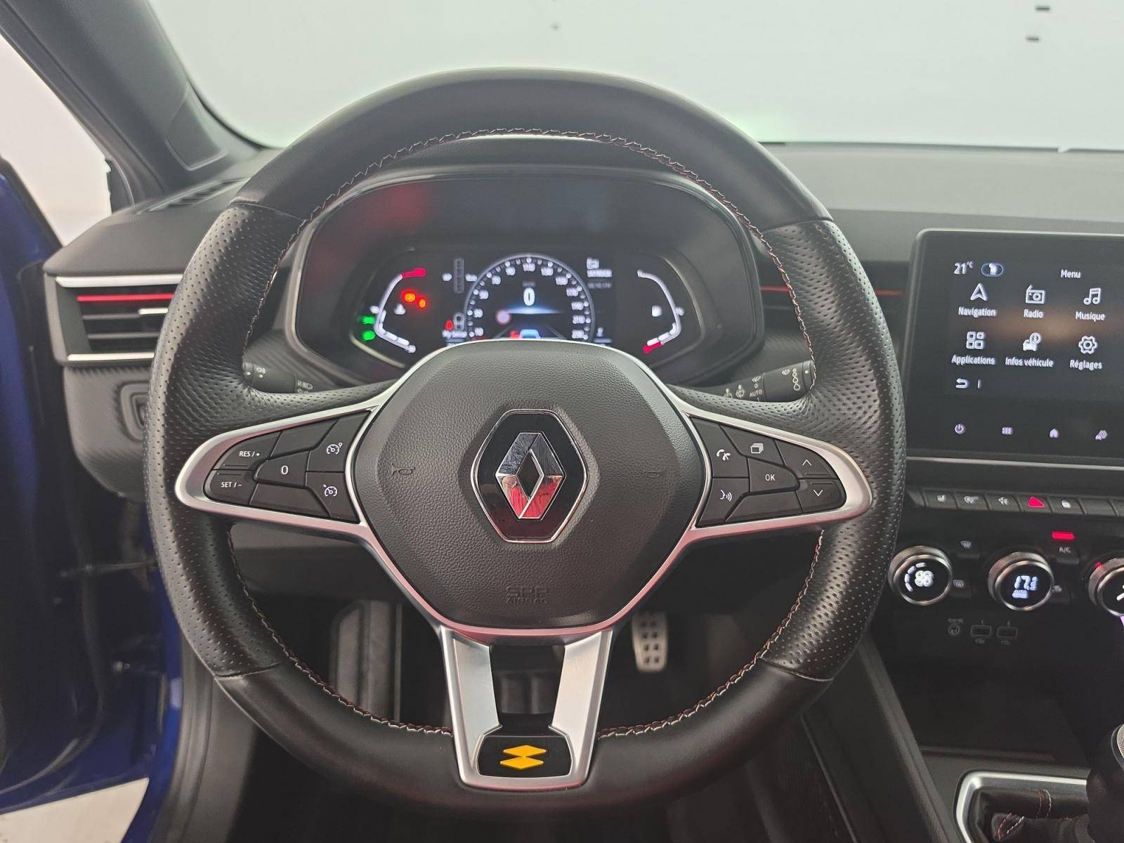 Vente en ligne Renault Clio 5 Clio TCe 140 au prix de 17 990 €