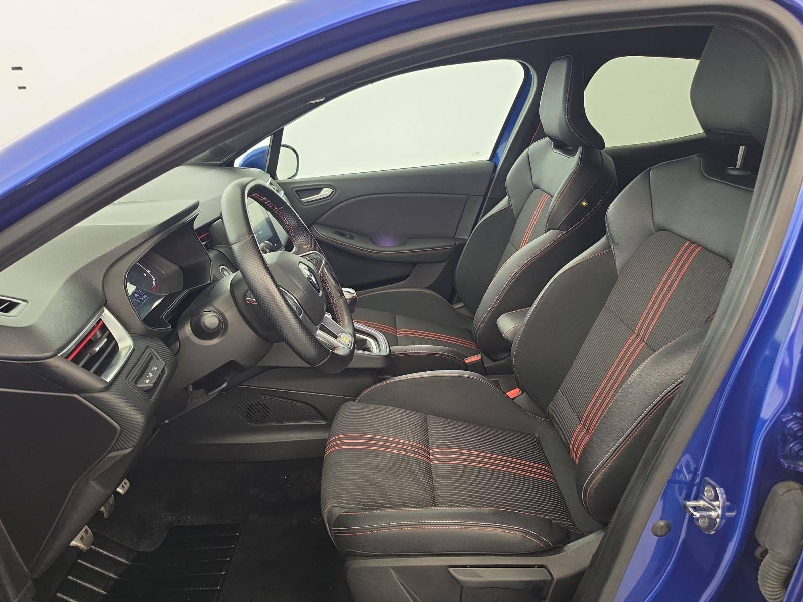 Vente en ligne Renault Clio 5 Clio TCe 140 au prix de 17 990 €