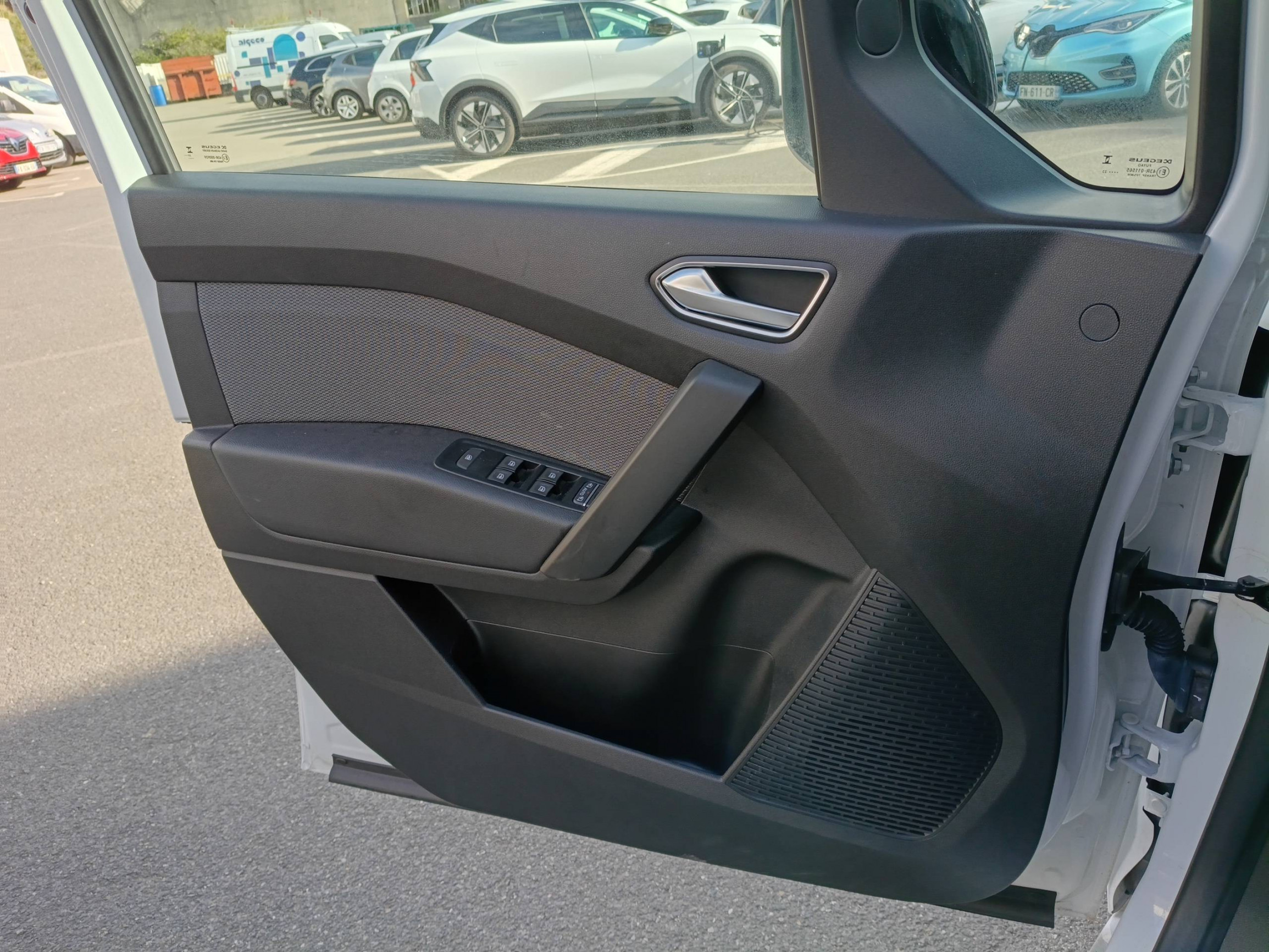 Vente en ligne Renault Kangoo  Blue dCi 115 EDC au prix de 25 990 €