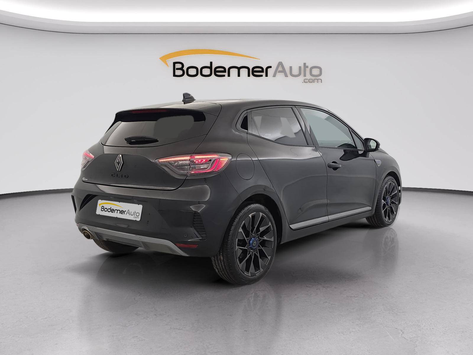 Vente en ligne Renault Clio 5 Clio TCe 90 au prix de 17 490 €