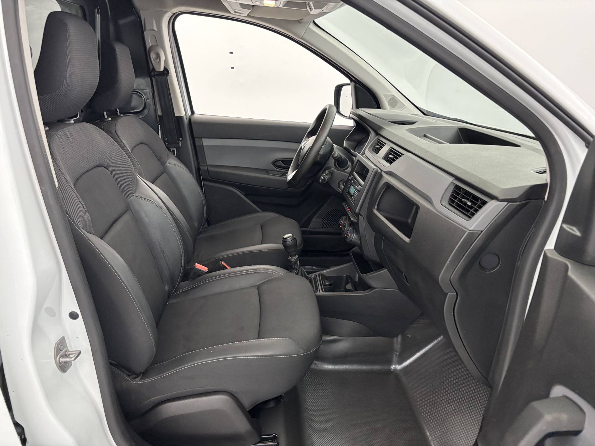 Vente en ligne Renault Express Van  BLUE DCI 95 - 22 au prix de 15 490 €