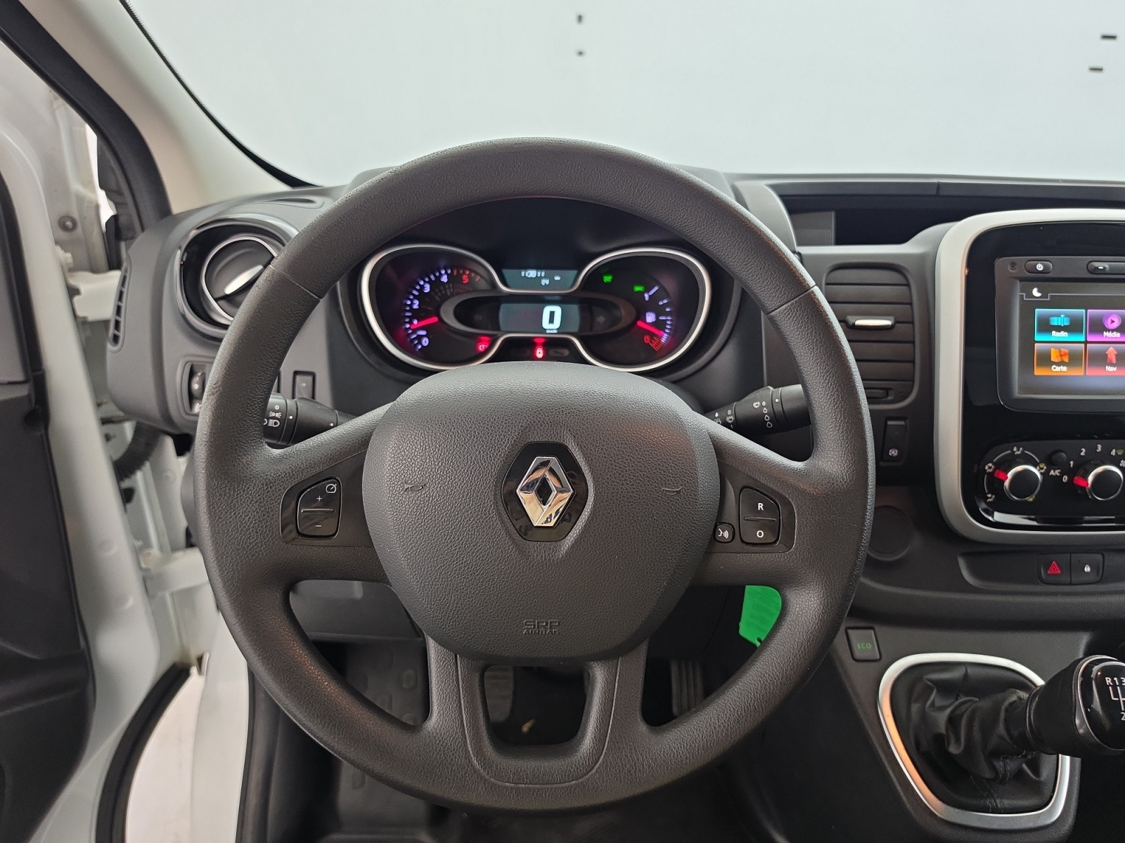 Vente en ligne Renault Trafic 3 Fourgon TRAFIC FGN L2H1 1300 KG DCI 95 au prix de 14 990 €