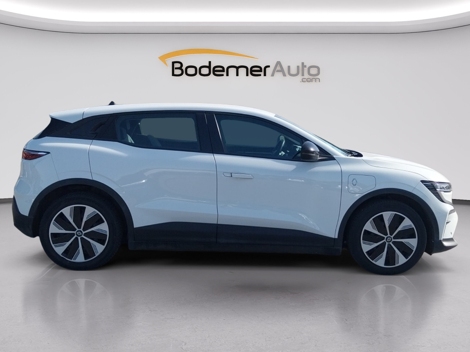 Vente en ligne Renault Megane E-Tech  EV60 130ch super charge au prix de 22 490 €