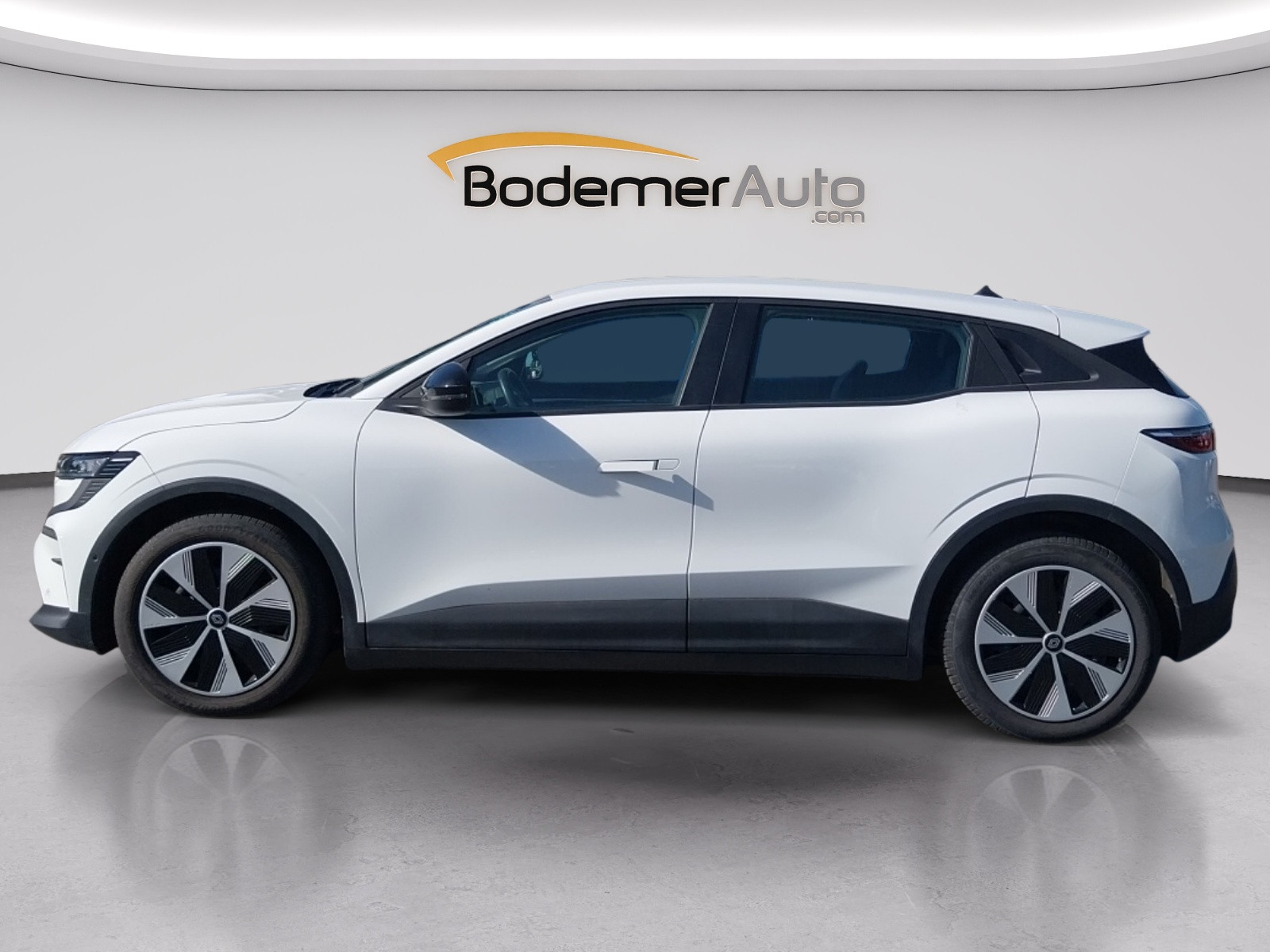 Vente en ligne Renault Megane E-Tech  EV60 130ch super charge au prix de 22 490 €