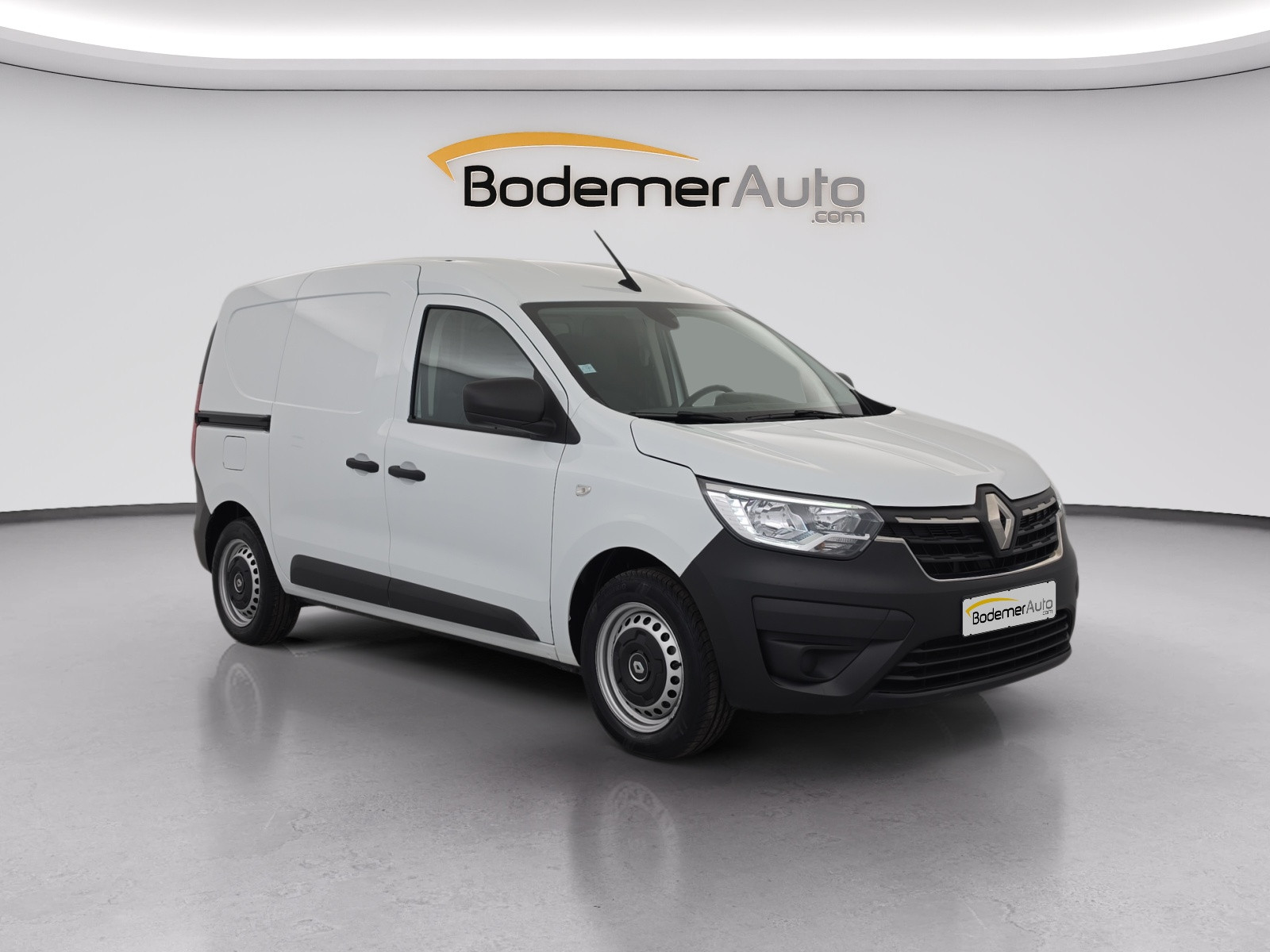 Vente en ligne Renault Express Van  BLUE DCI 95 au prix de 13 490 €
