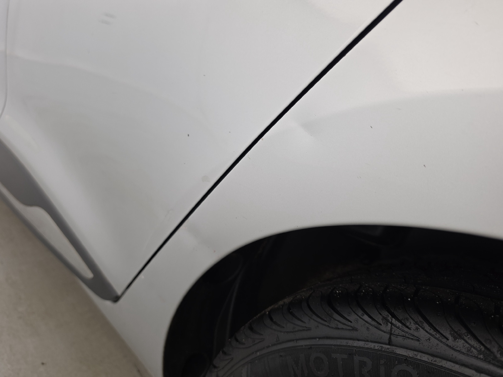 Vente en ligne Renault Clio 4 Clio TCe 75 E6C au prix de 10 590 €