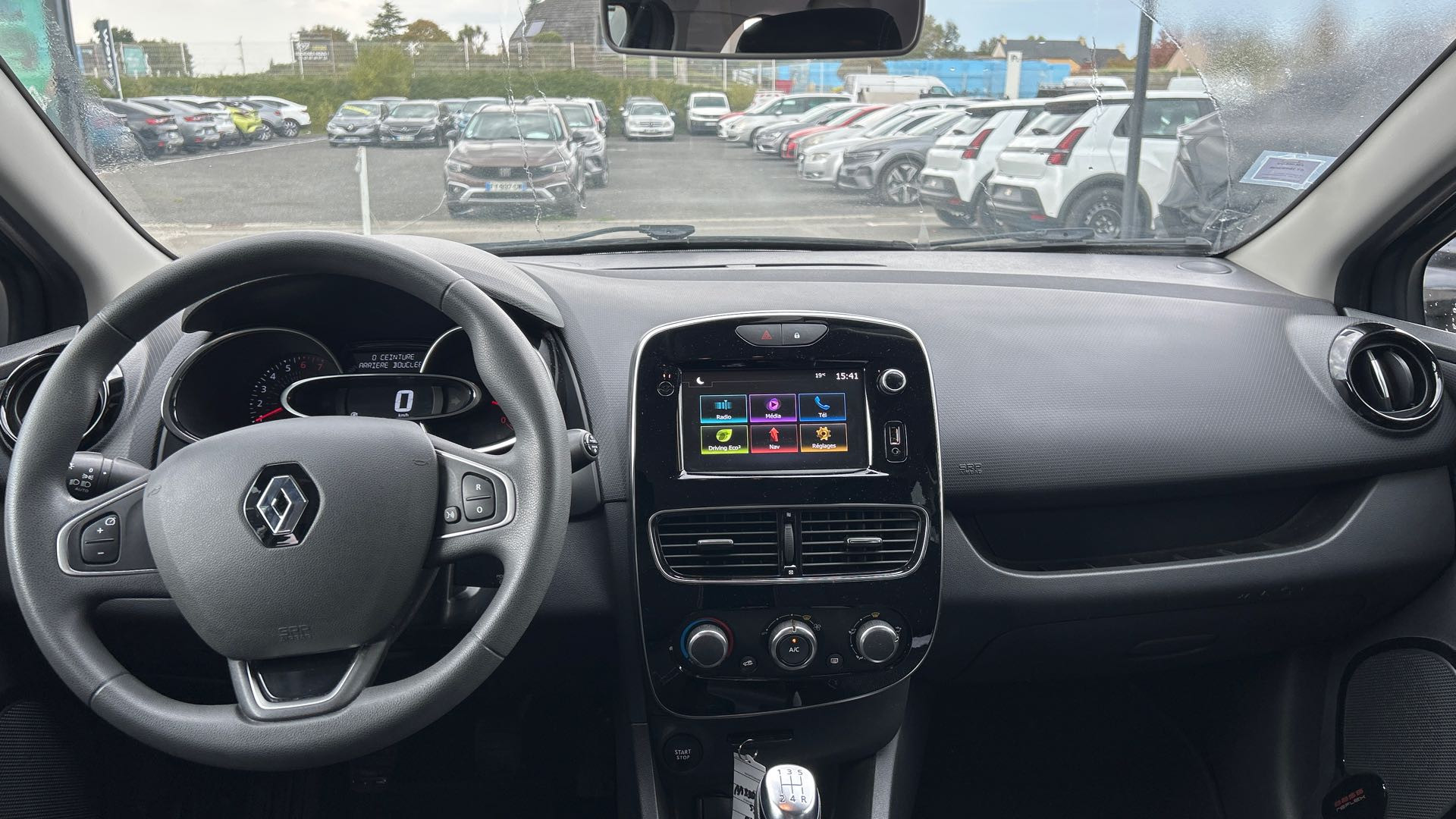 Vente en ligne Renault Clio 4 Clio TCe 90 - 19 au prix de 10 990 €