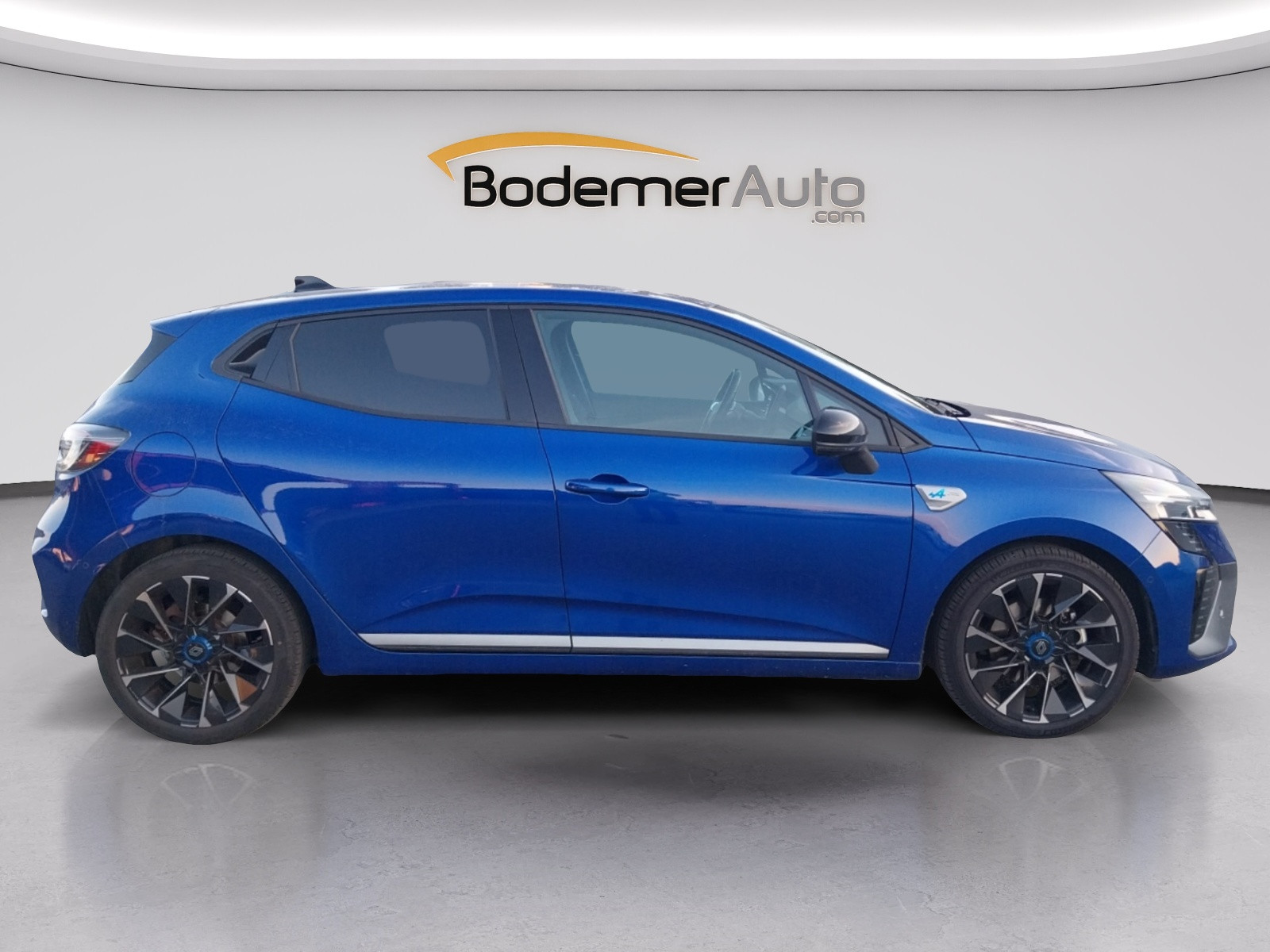 Vente en ligne Renault Clio 5 Clio E-Tech full hybrid 145 au prix de 19 490 €