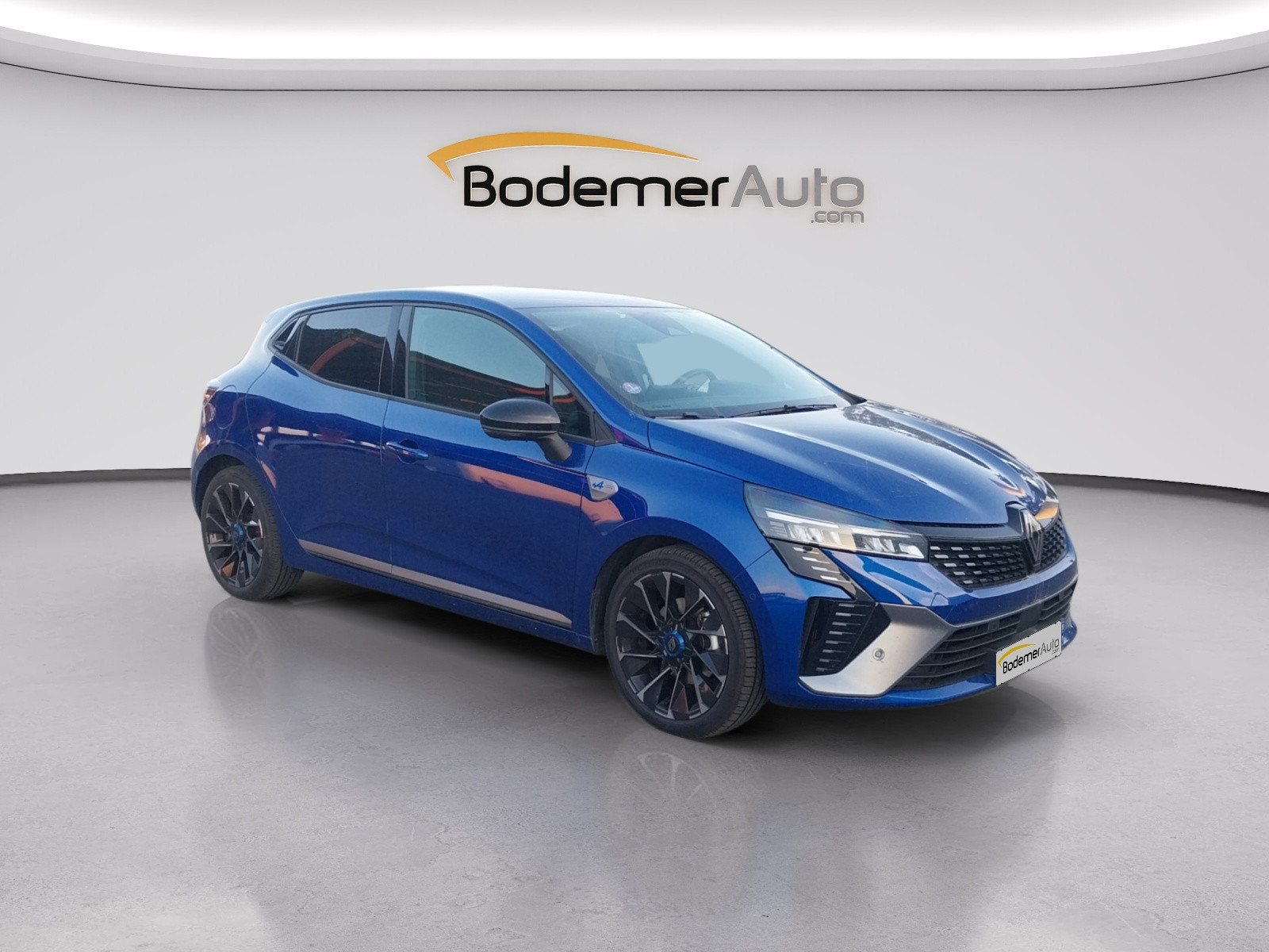 Vente en ligne Renault Clio 5 Clio E-Tech full hybrid 145 au prix de 19 490 €