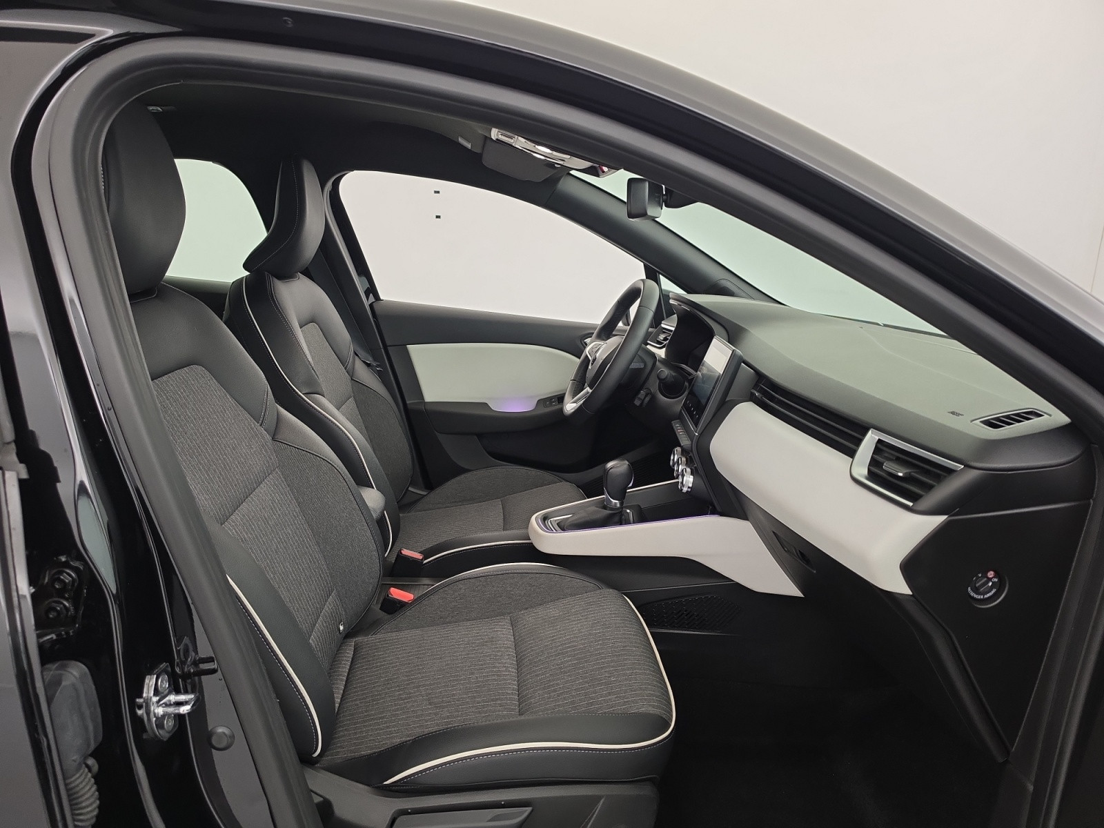 Vente en ligne Renault Clio 5 Clio TCe 90 X-Tronic - 21N au prix de 15 490 €