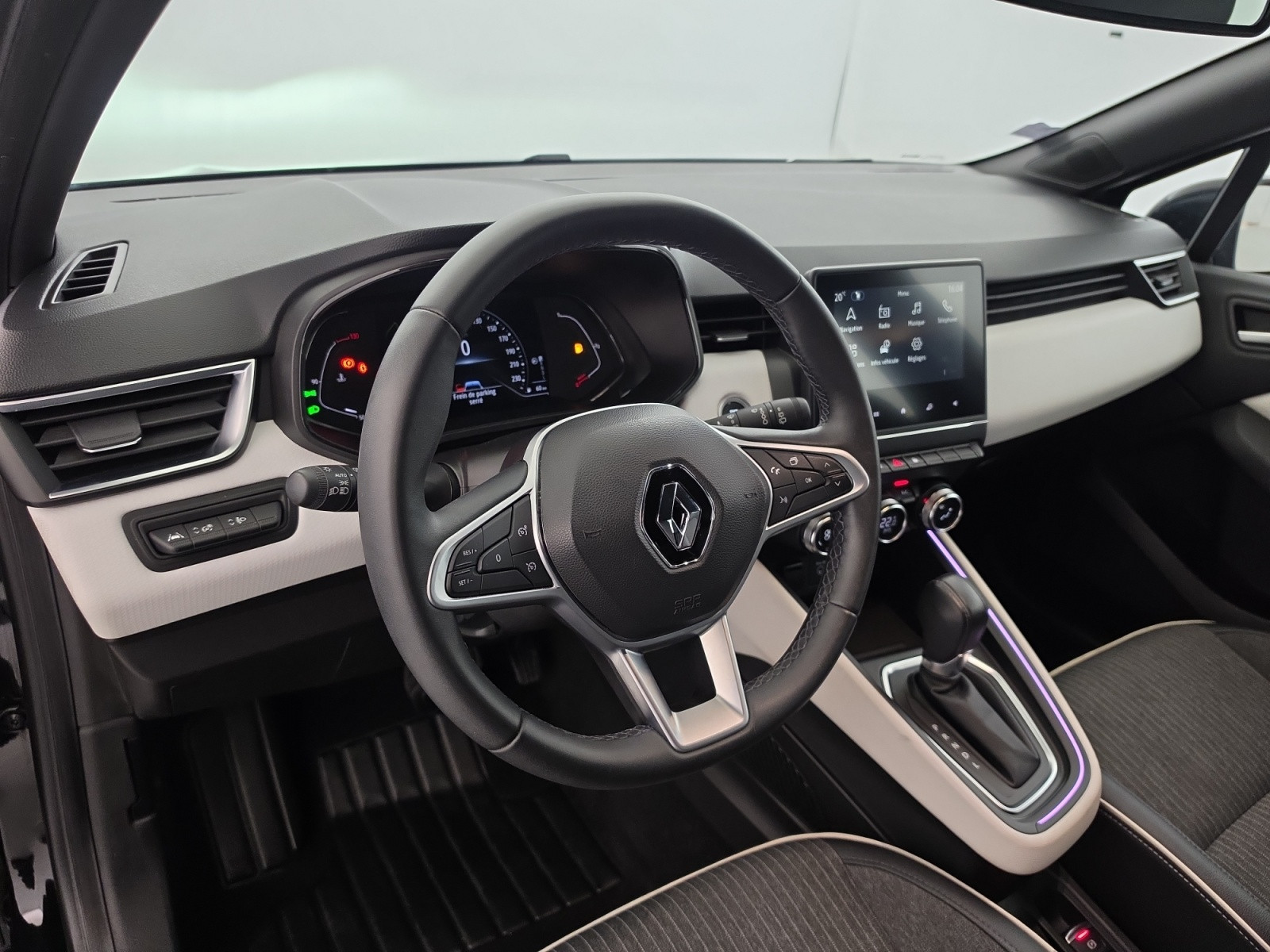 Vente en ligne Renault Clio 5 Clio TCe 90 X-Tronic - 21N au prix de 15 490 €