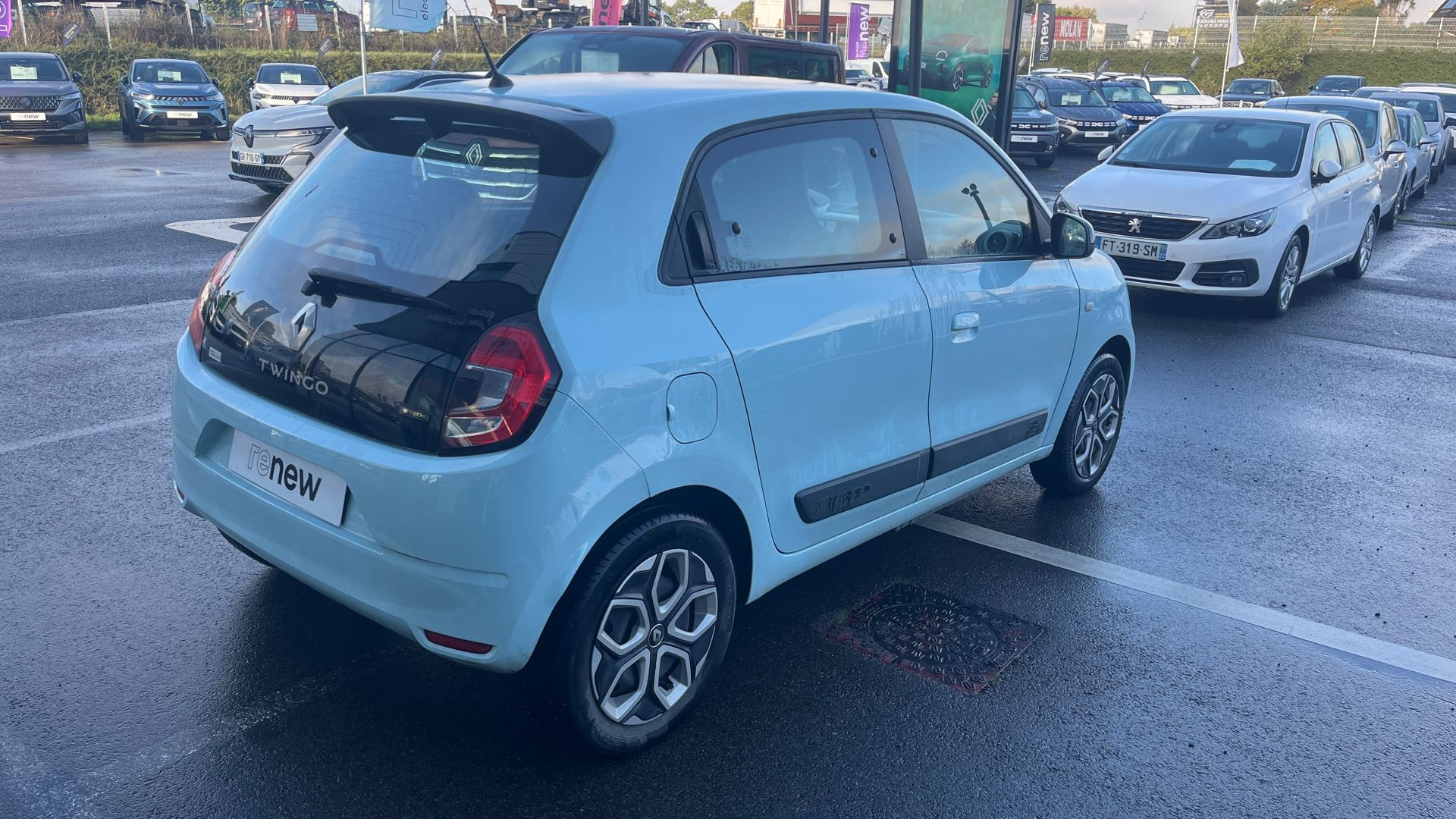 Vente en ligne Renault Twingo Electrique Twingo III E-Tech au prix de 13 490 €