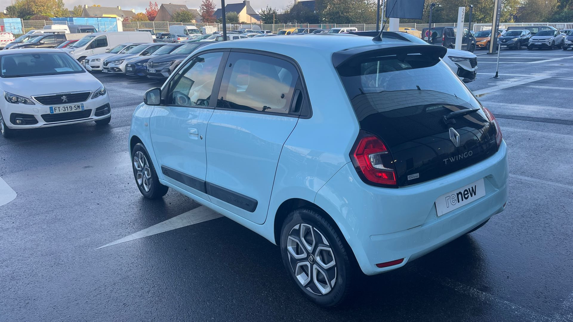 Vente en ligne Renault Twingo Electrique Twingo III E-Tech au prix de 13 490 €