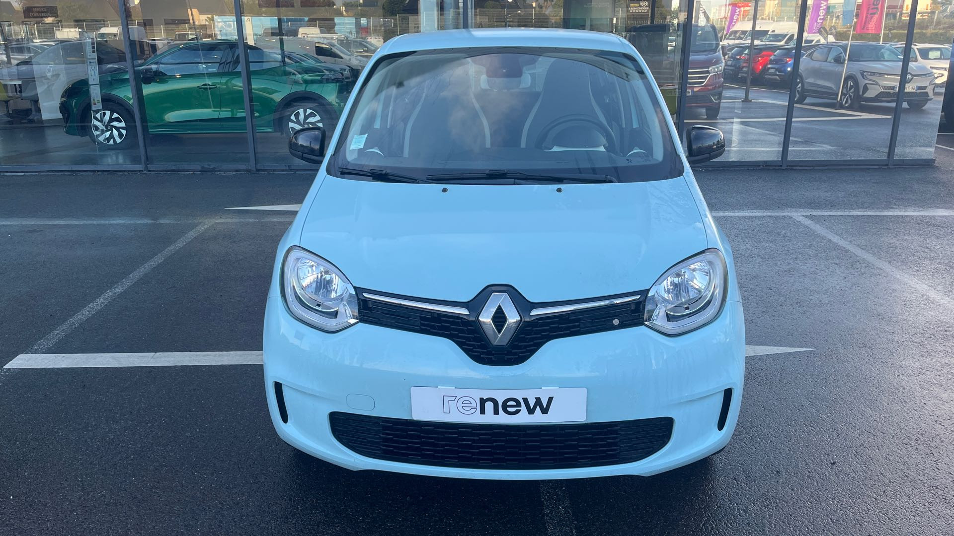 Vente en ligne Renault Twingo Electrique Twingo III E-Tech au prix de 13 490 €
