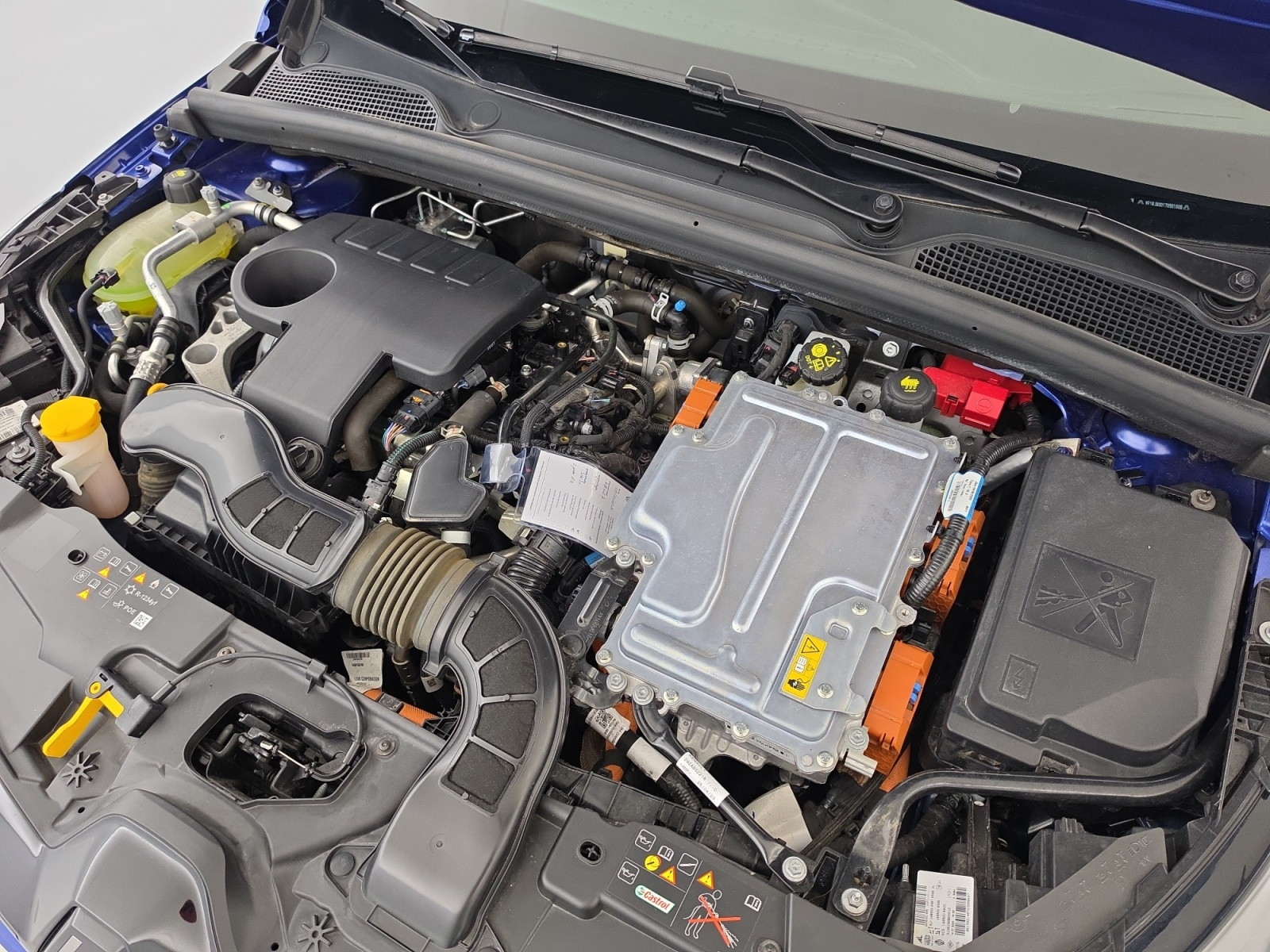 Vente en ligne Renault Clio 5 Clio E-Tech full hybrid 145 au prix de 19 490 €