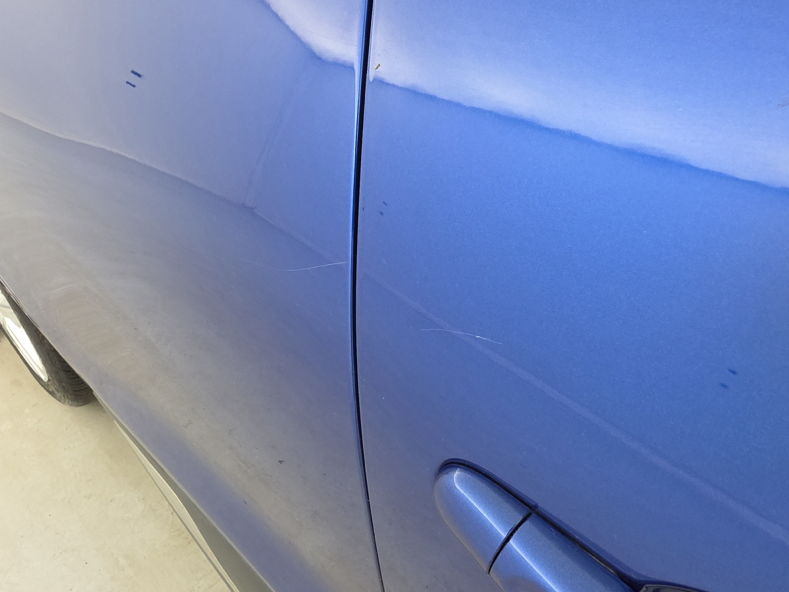 Vente en ligne Renault Clio 4 Estate Clio Estate dCi 90 Energy eco2 82g au prix de 9 890 €
