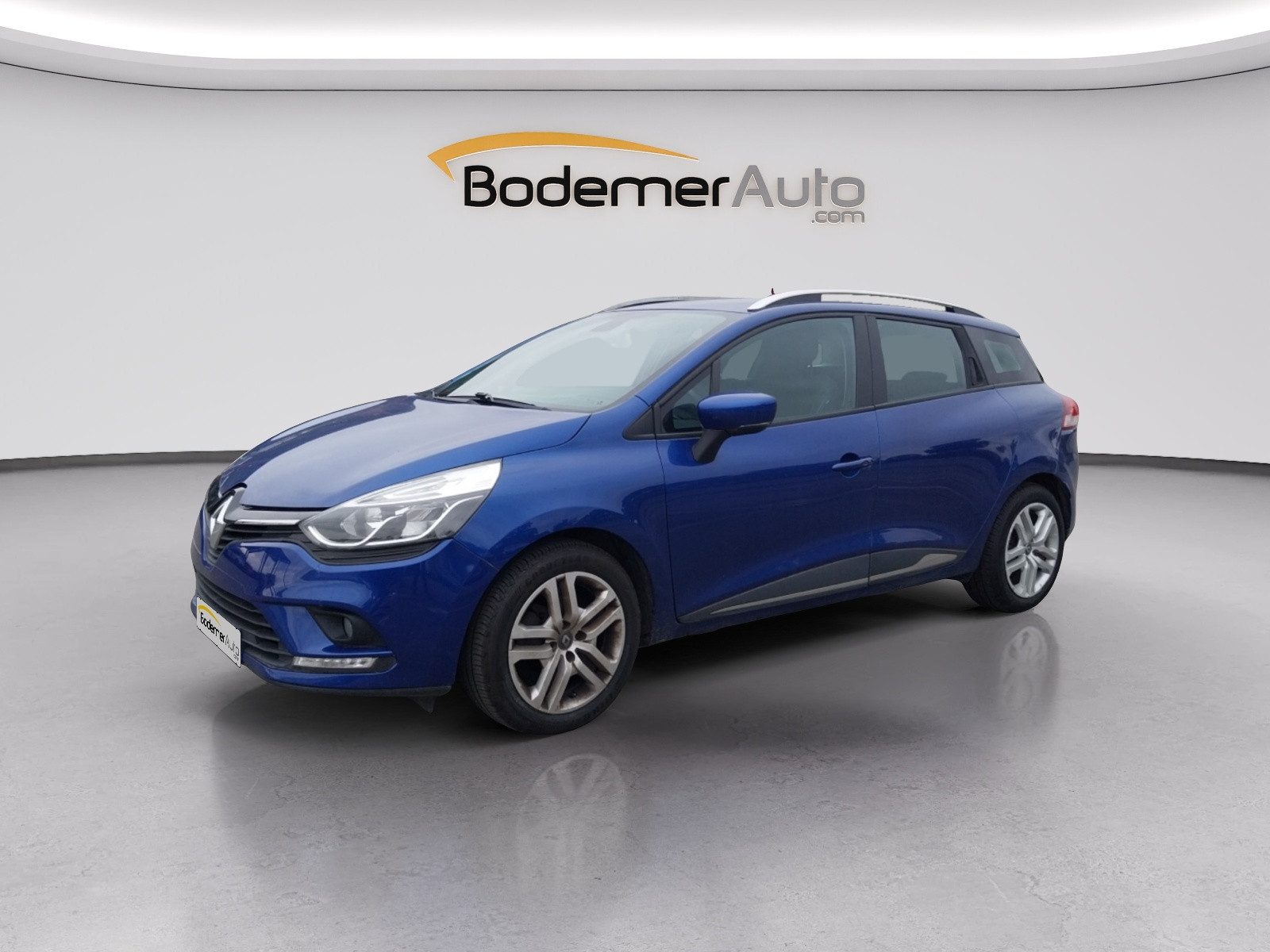 Renault Clio 4 Estate Clio Estate dCi 90 Energy eco2 82g occasion de 2017 en vente à Lamballe