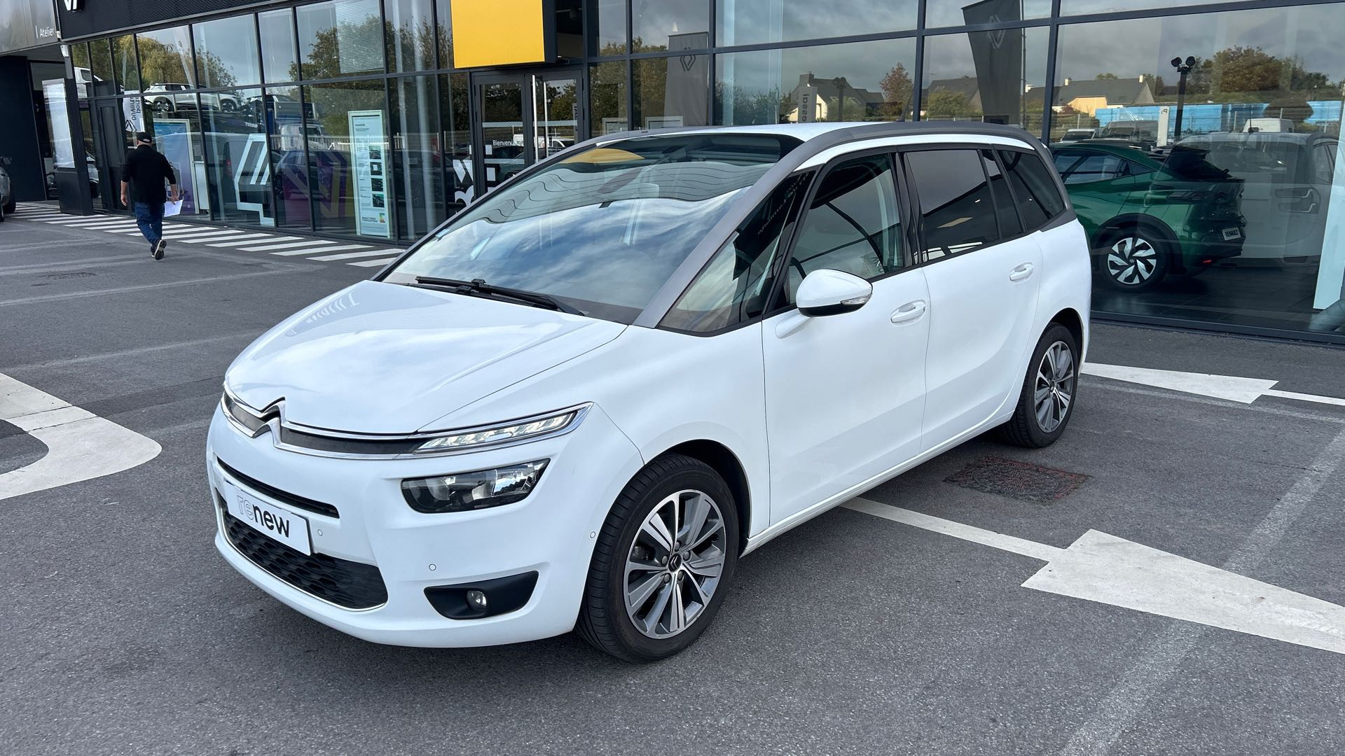 Citroën Grand C4 Picasso Grand C4 Picasso BlueHDi 120 S&S occasion de 2016 en vente à Lamballe