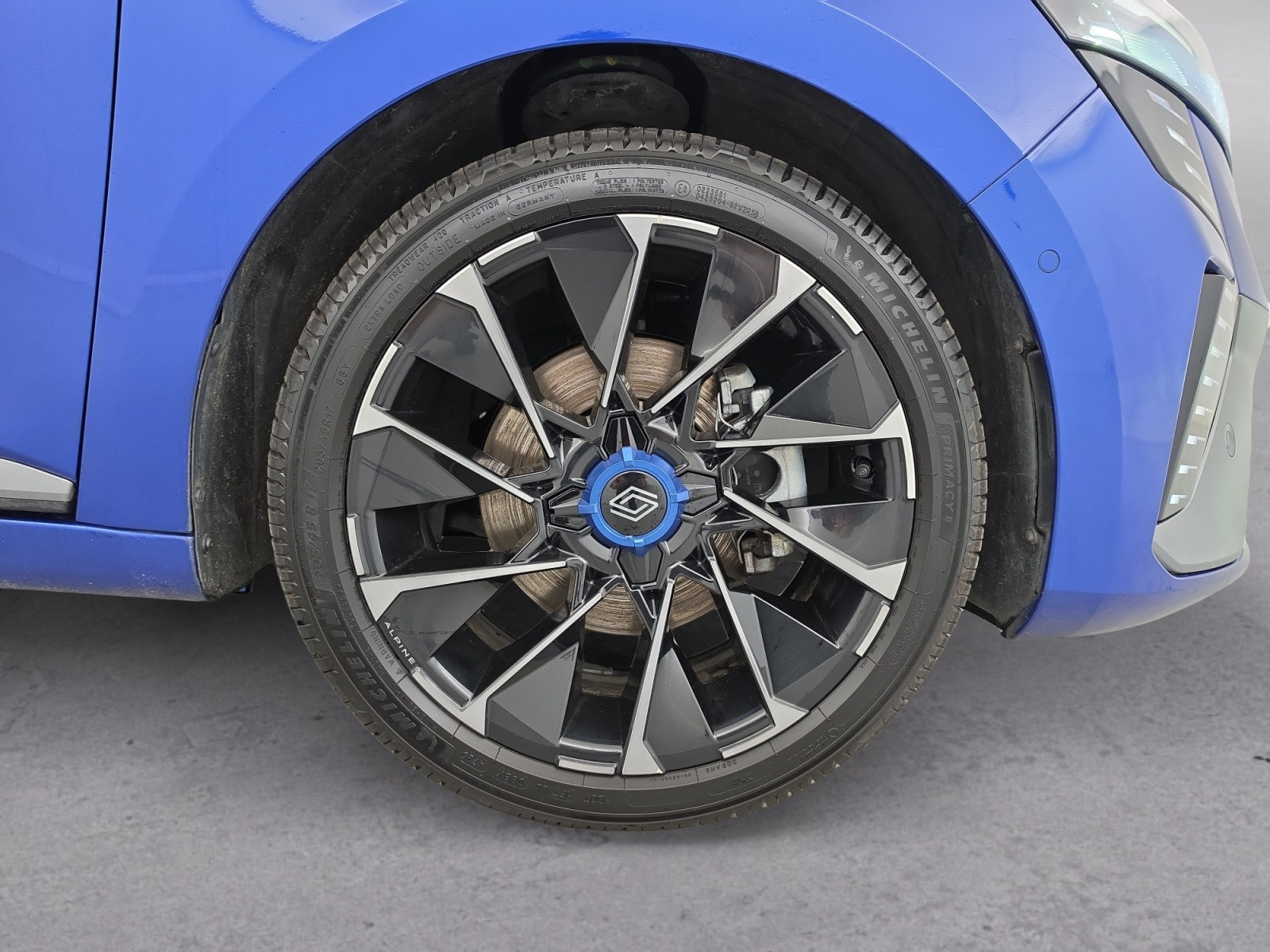 Vente en ligne Renault Clio 5 Clio E-Tech full hybrid 145 au prix de 19 490 €