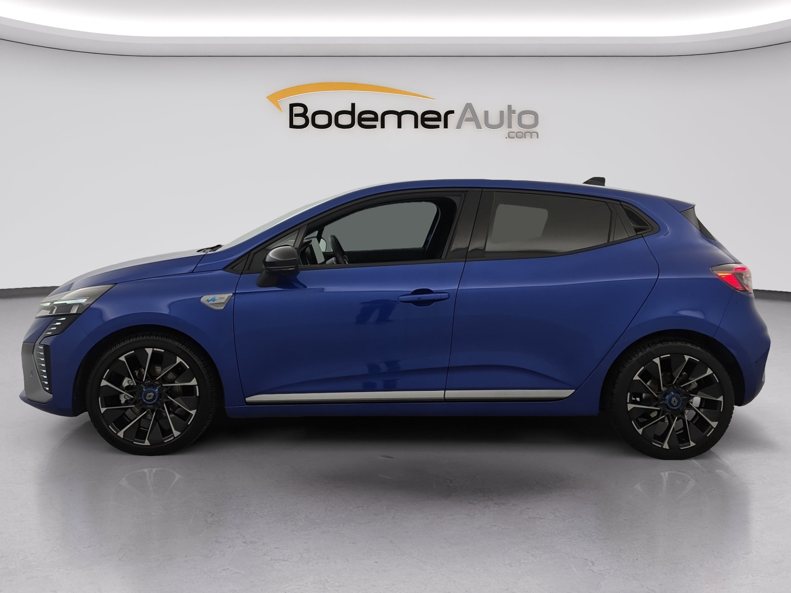 Vente en ligne Renault Clio 5 Clio E-Tech full hybrid 145 au prix de 19 490 €