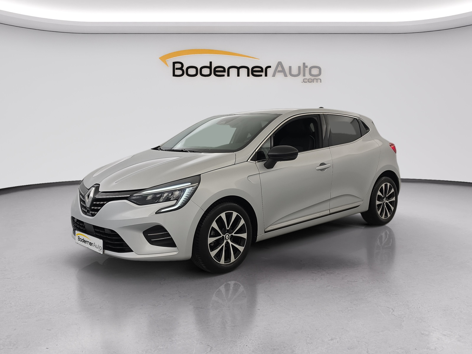 Renault Clio 5 Clio TCe 90 occasion de 2023 en vente à Lamballe