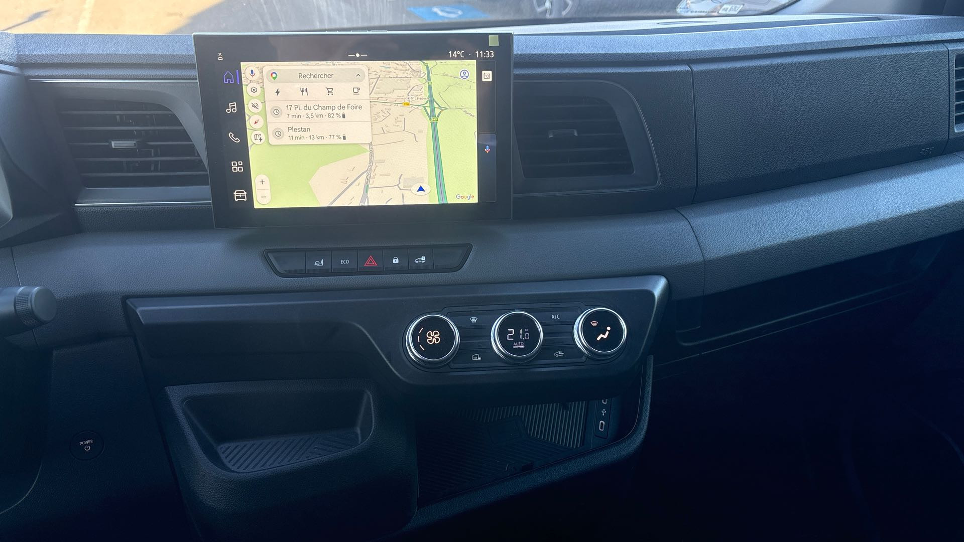 Vente en ligne Renault Master E-Tech MASTER ELECTRIQUE FG GRANDE AUTONOMIE L2H2 3T5 au prix de 56 990 €