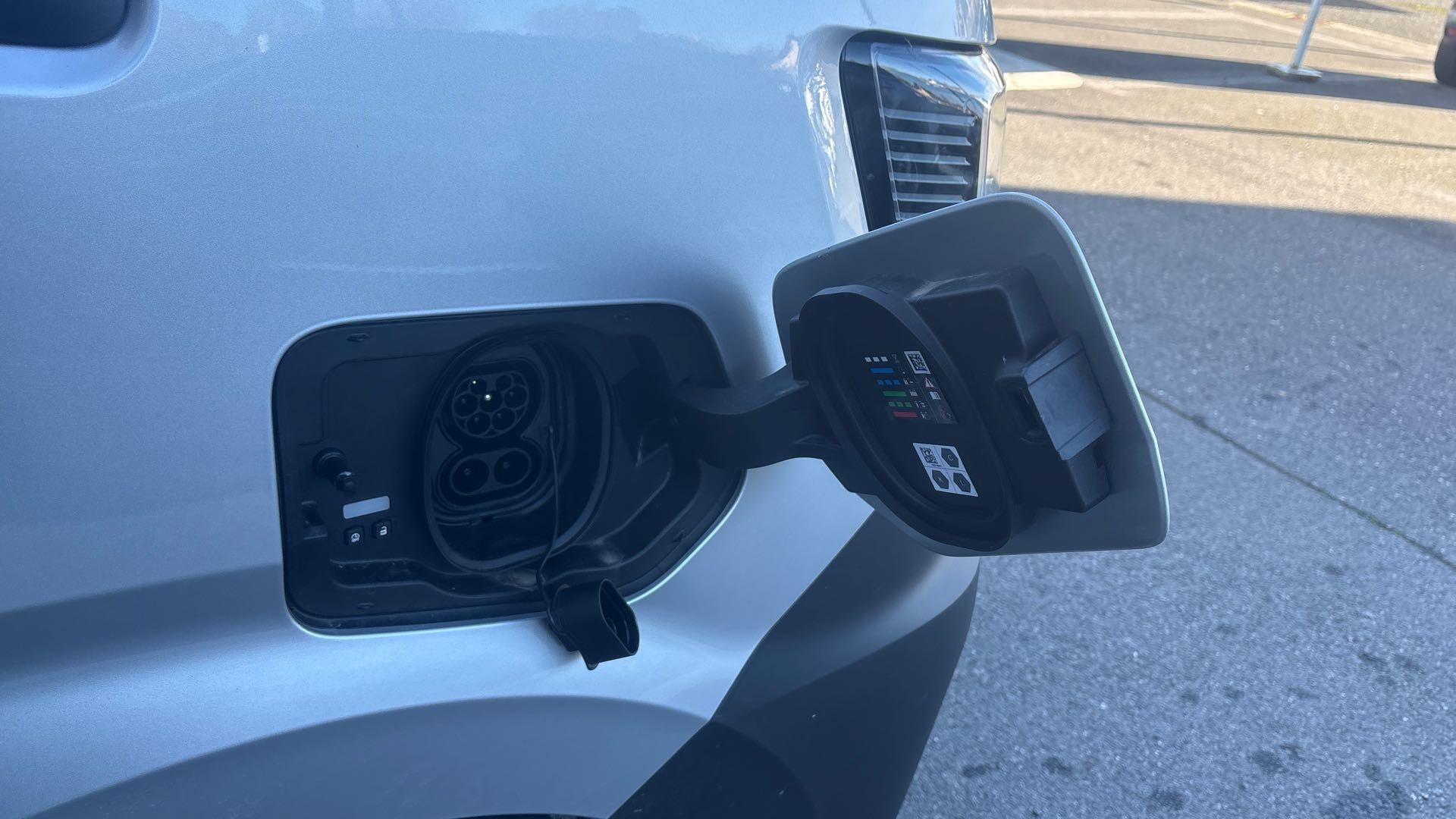 Vente en ligne Renault Master E-Tech MASTER ELECTRIQUE FG GRANDE AUTONOMIE L2H2 3T5 au prix de 56 990 €