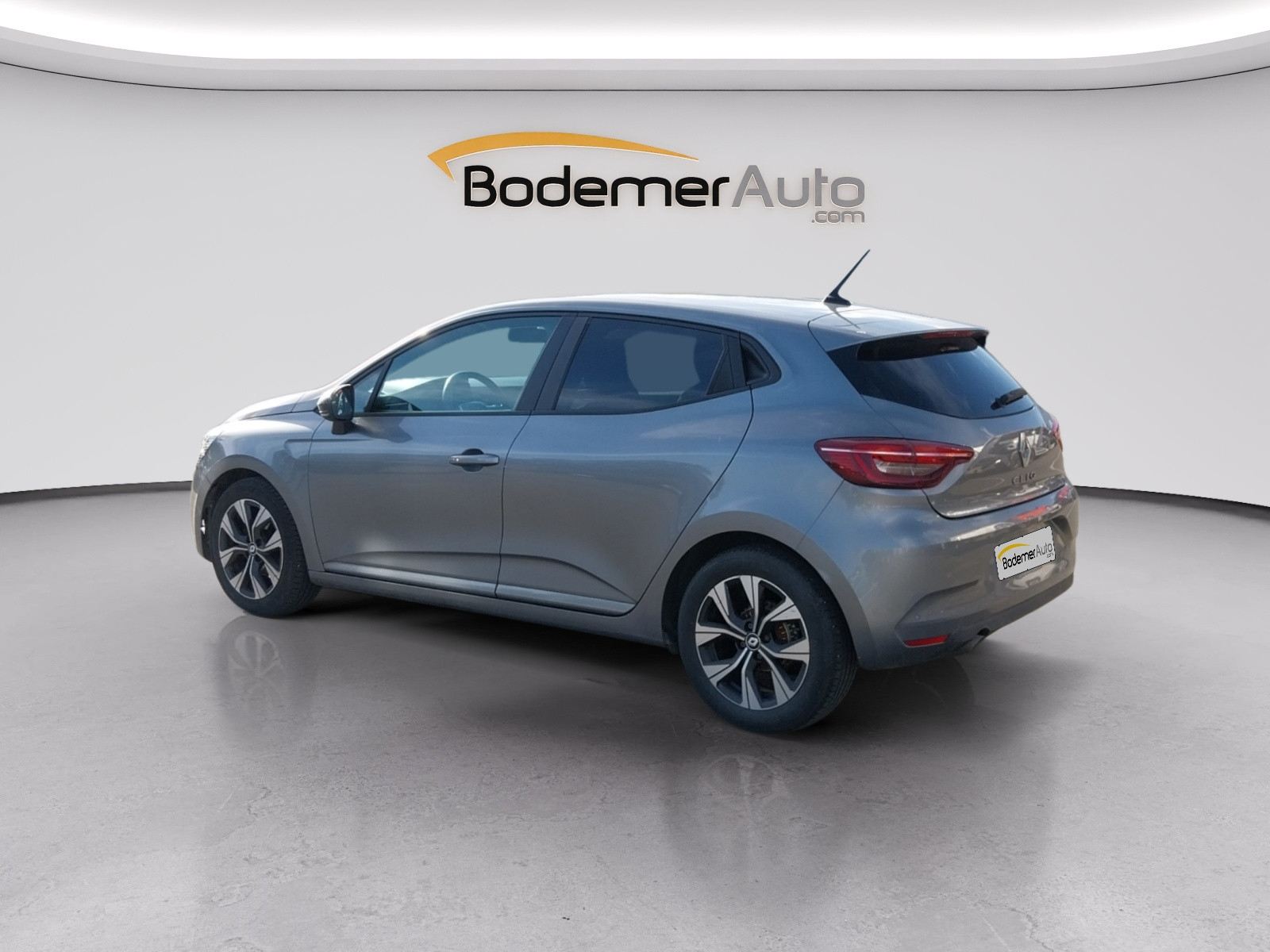 Vente en ligne Renault Clio 5 Clio SCe 65 au prix de 13 290 €