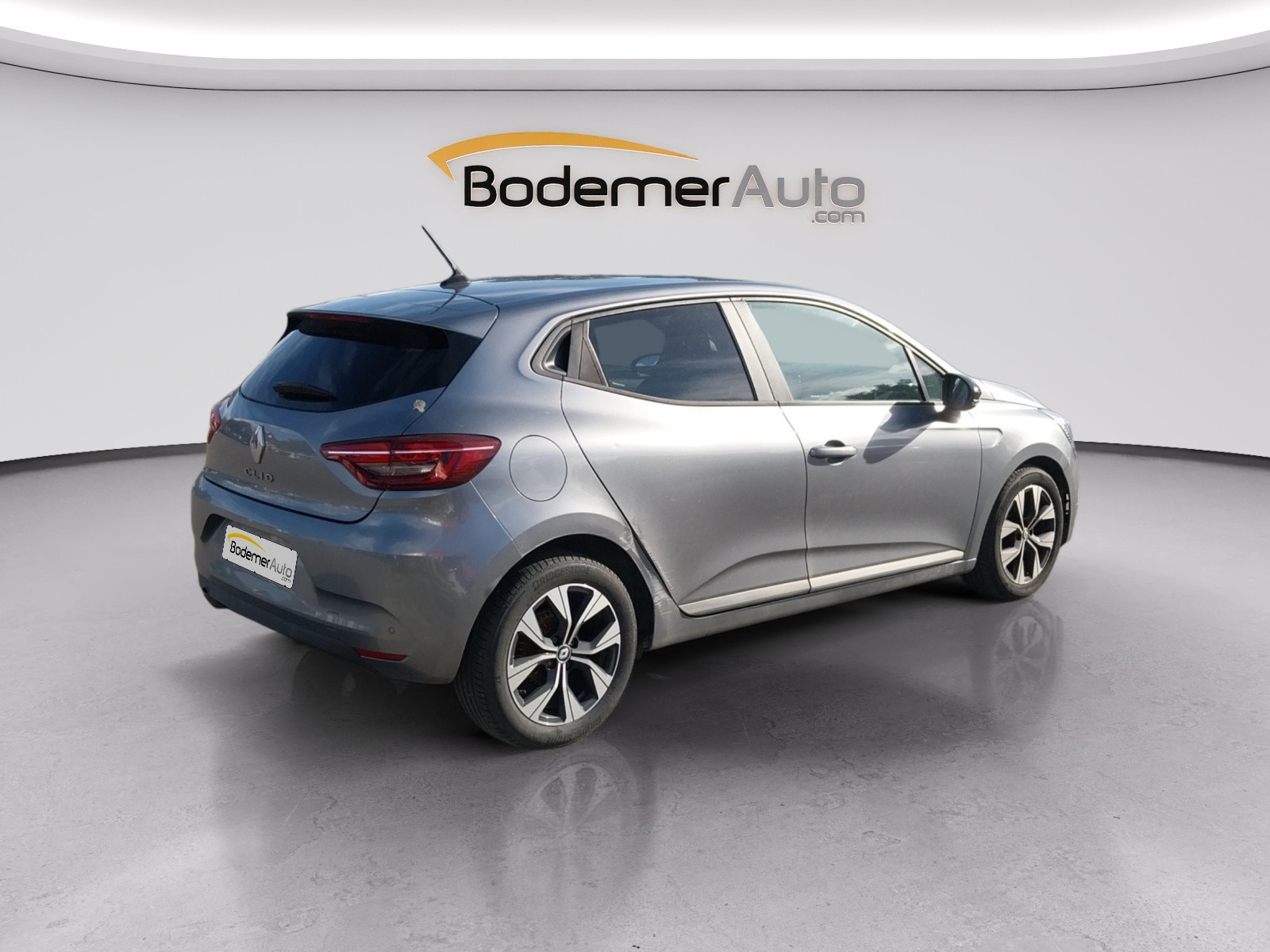 Vente en ligne Renault Clio 5 Clio SCe 65 au prix de 13 290 €